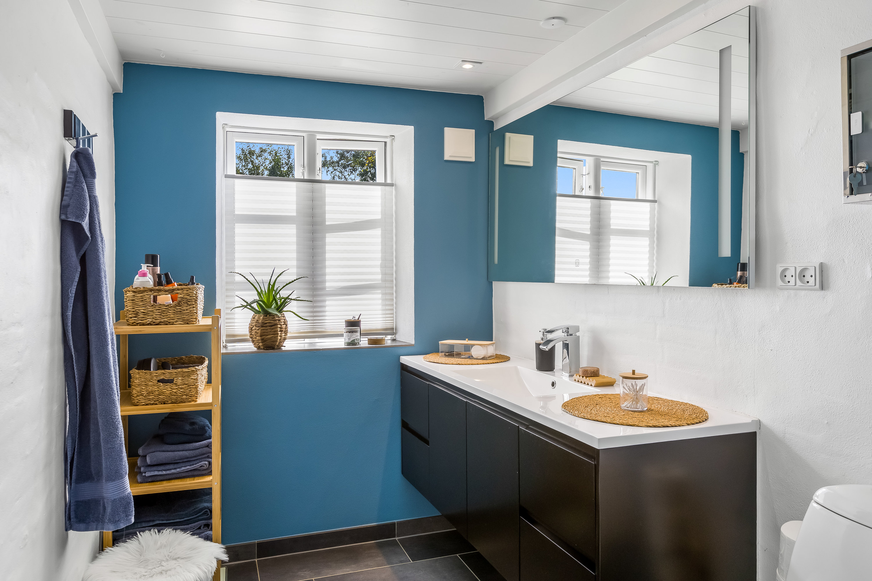 Fremhævet badeværelse billede i fuldskærmstilstand. Billede af Rindbyvej 10, Rindby, 6720 Fanø