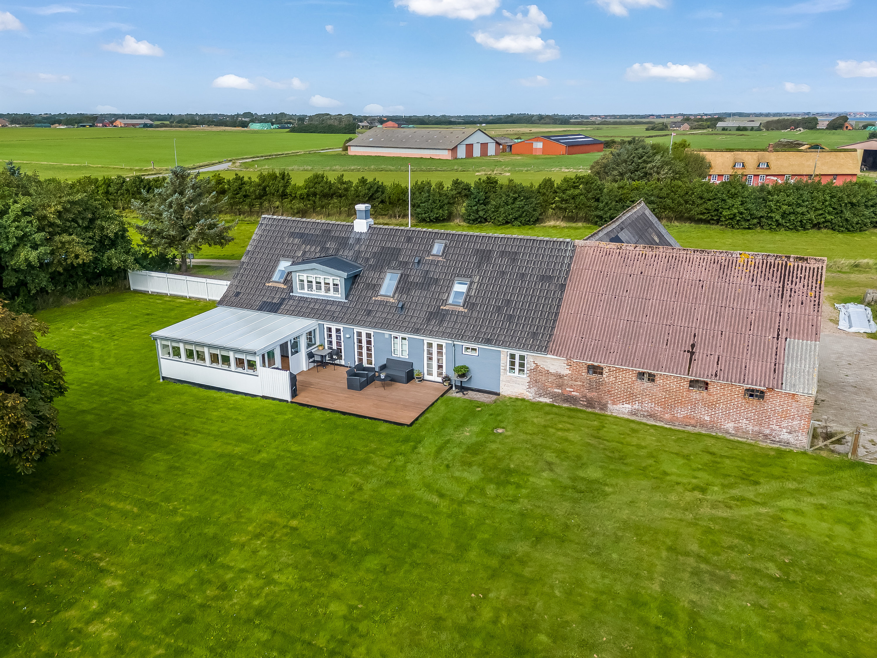 Fremhævet luftfoto billede i fuldskærmstilstand. Billede af Rindbyvej 10, Rindby, 6720 Fanø