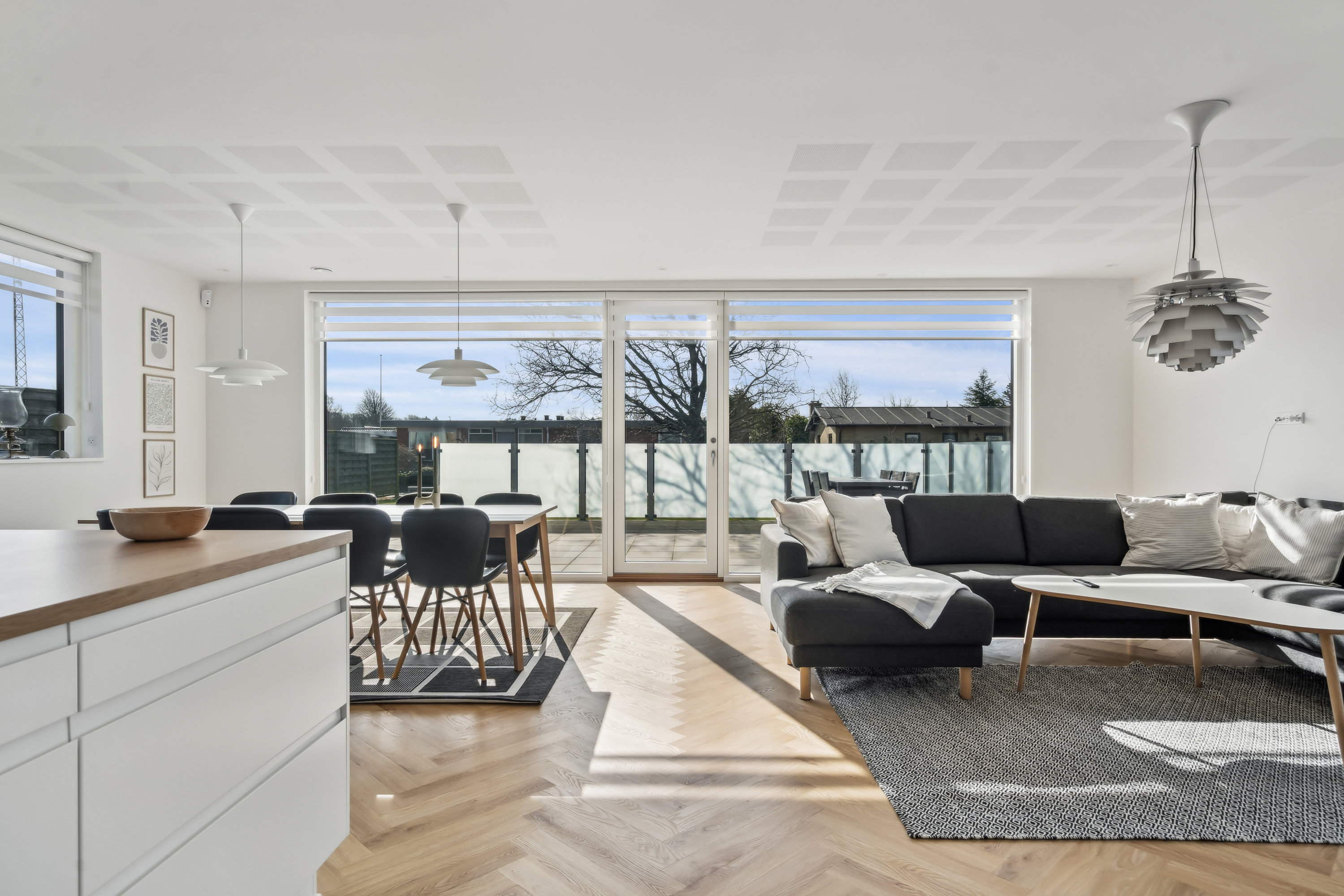 Miniaturebillede 2: køkken/alrum/stue. Billede af Frejasvej 42, 9800 Hjørring