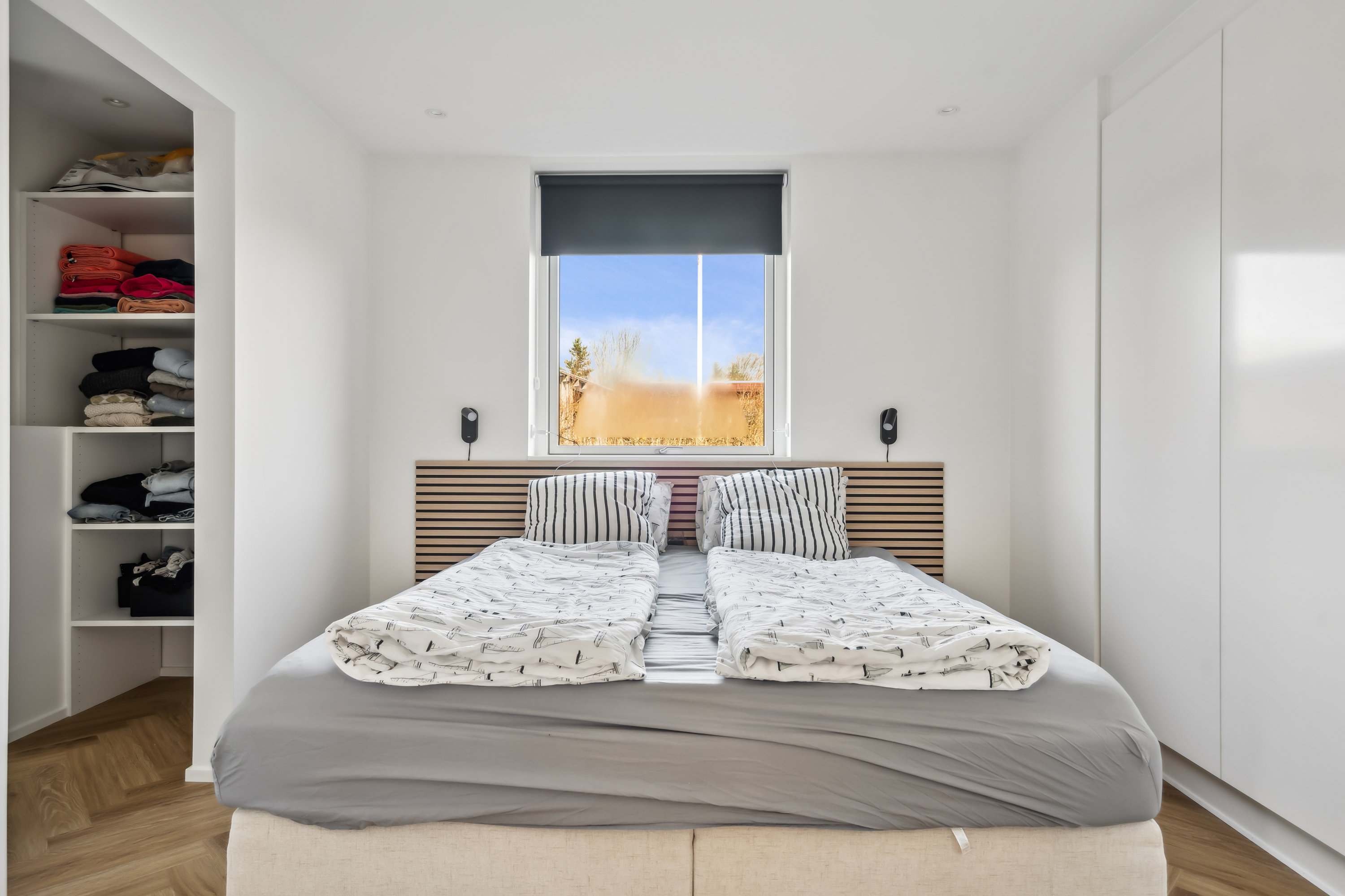 Fremhævet soveværelse billede i fuldskærmstilstand. Billede af Frejasvej 42, 9800 Hjørring