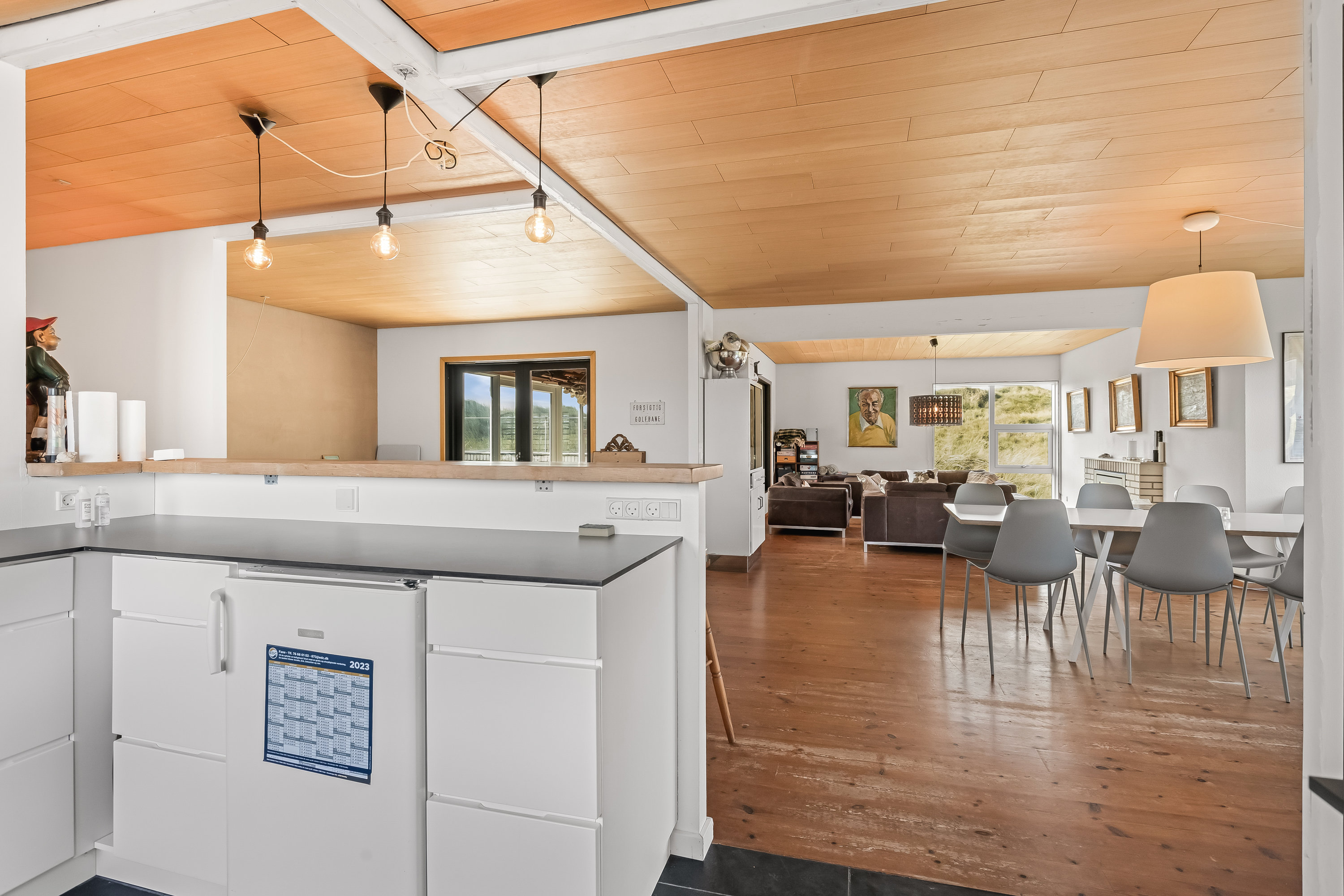 Fremhævet køkken billede i fuldskærmstilstand. Billede af Kystvejen 27, Fanø Bad, 6720 Fanø