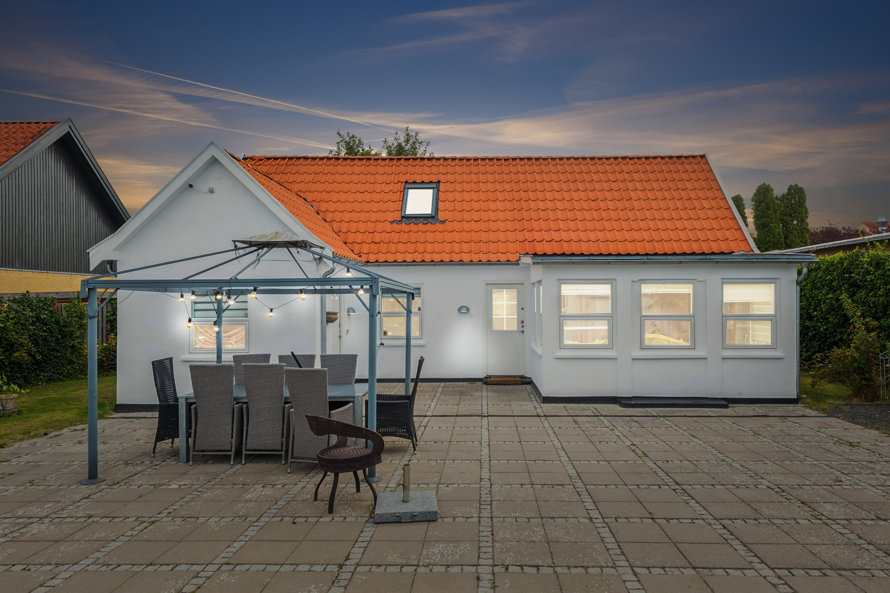 Fremhævet ejendommen billede i fuldskærmstilstand. Billede af Brøndby Allé 14B, 2660 Brøndby Strand