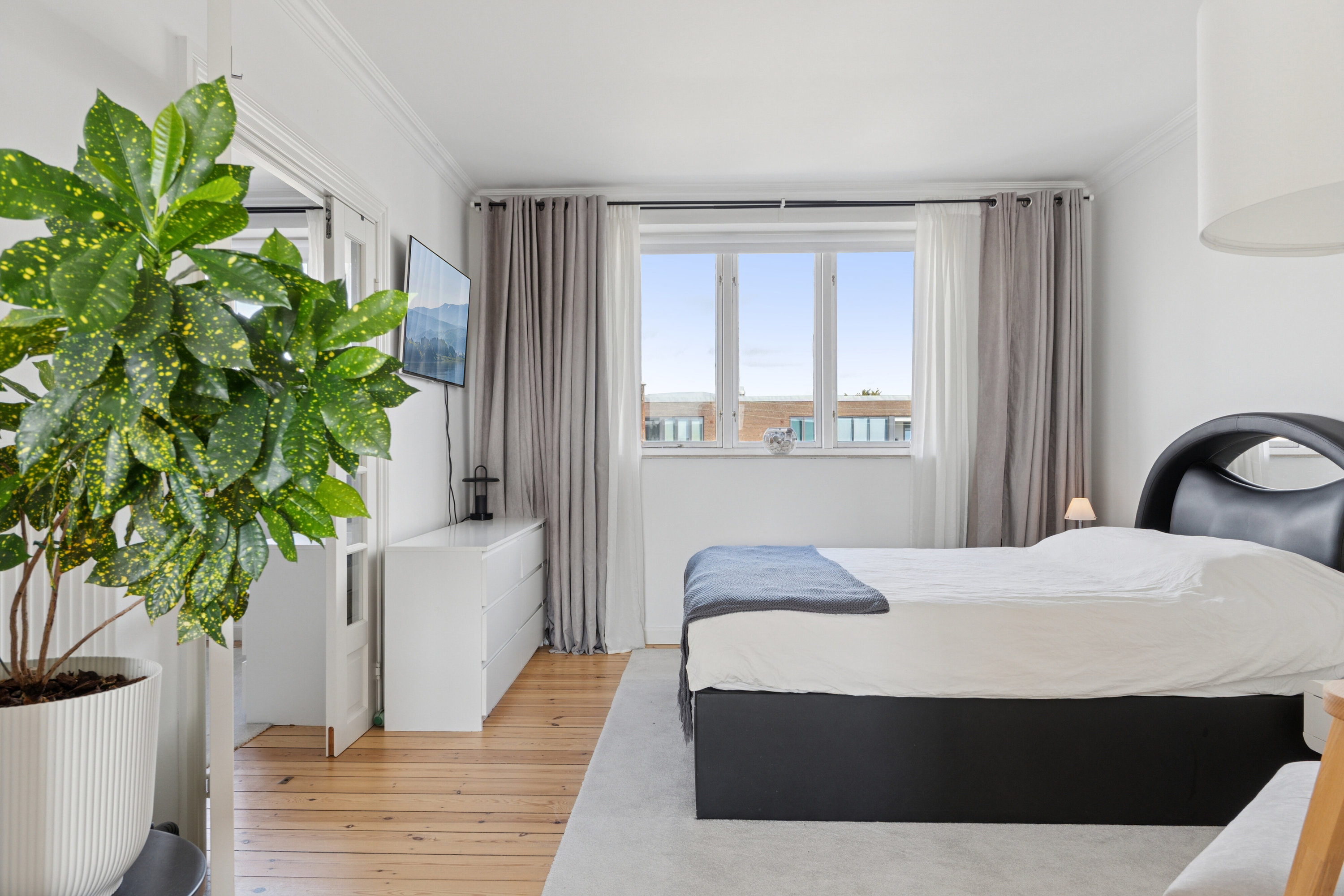 Fremhævet soveværelse billede i fuldskærmstilstand. Billede af Roskildevej 285, 2. th., 2610 Rødovre