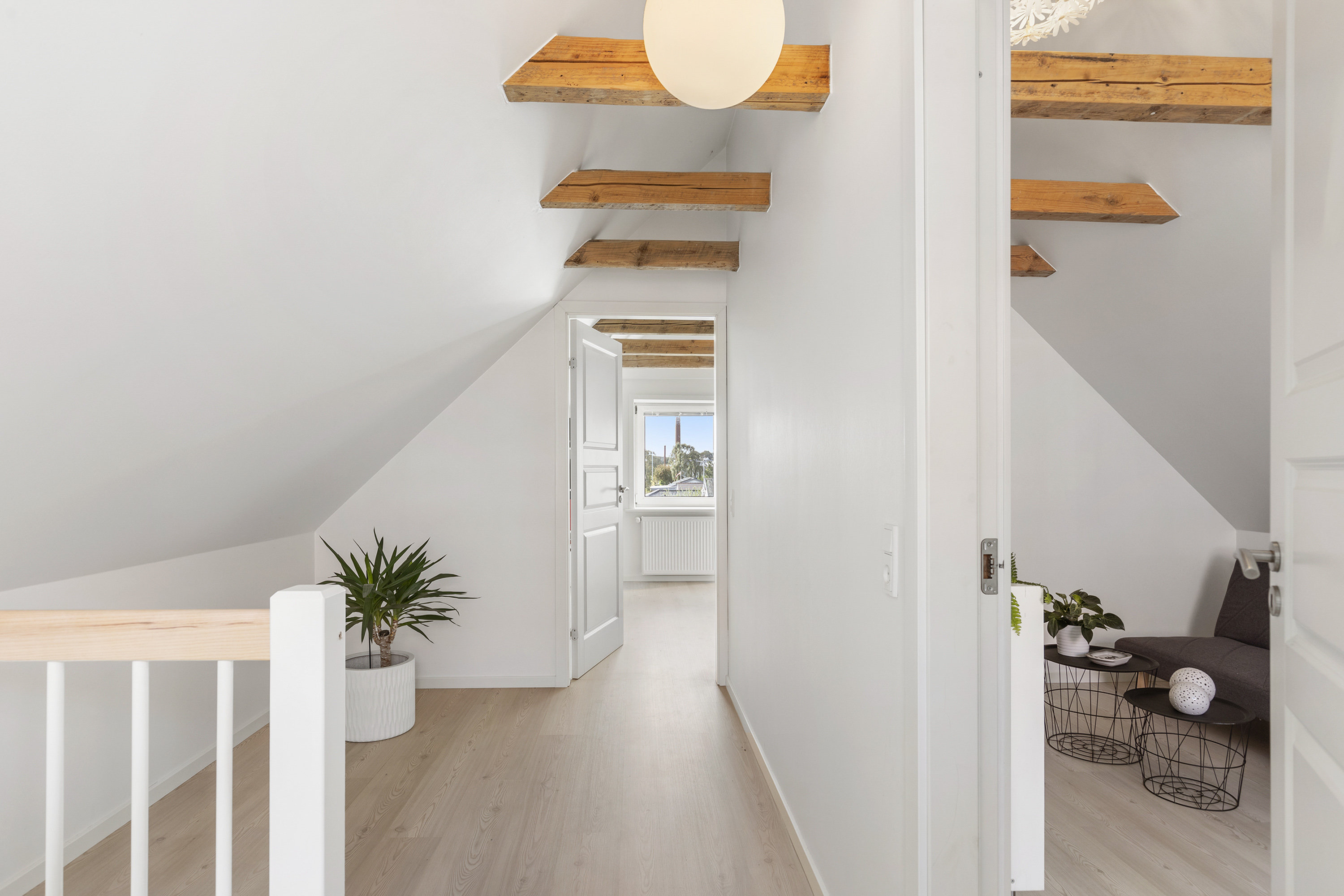 Fremhævet gang billede i fuldskærmstilstand. Billede af Skolegade 21, 9640 Farsø