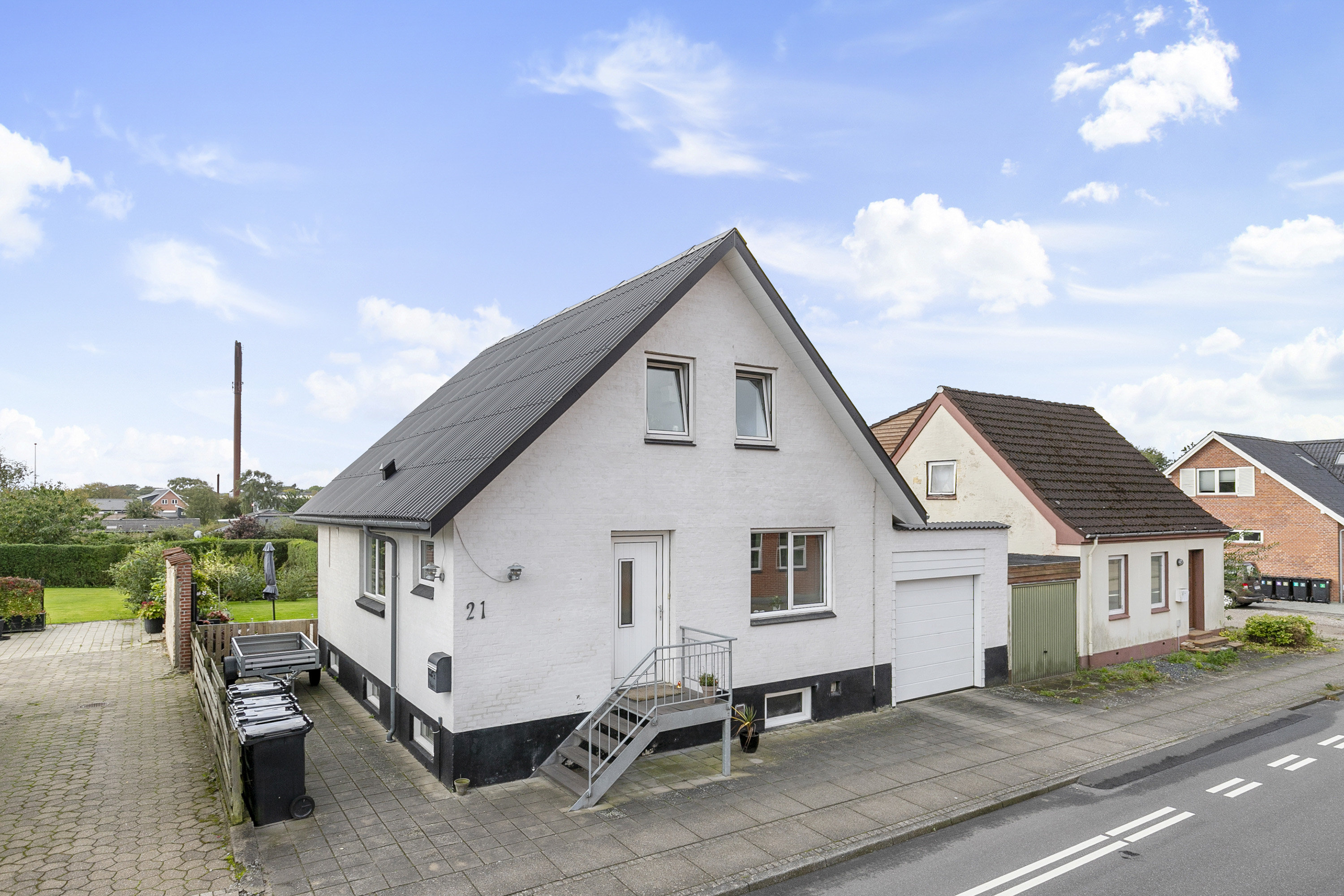 Fremhævet facade billede i fuldskærmstilstand. Billede af Skolegade 21, 9640 Farsø