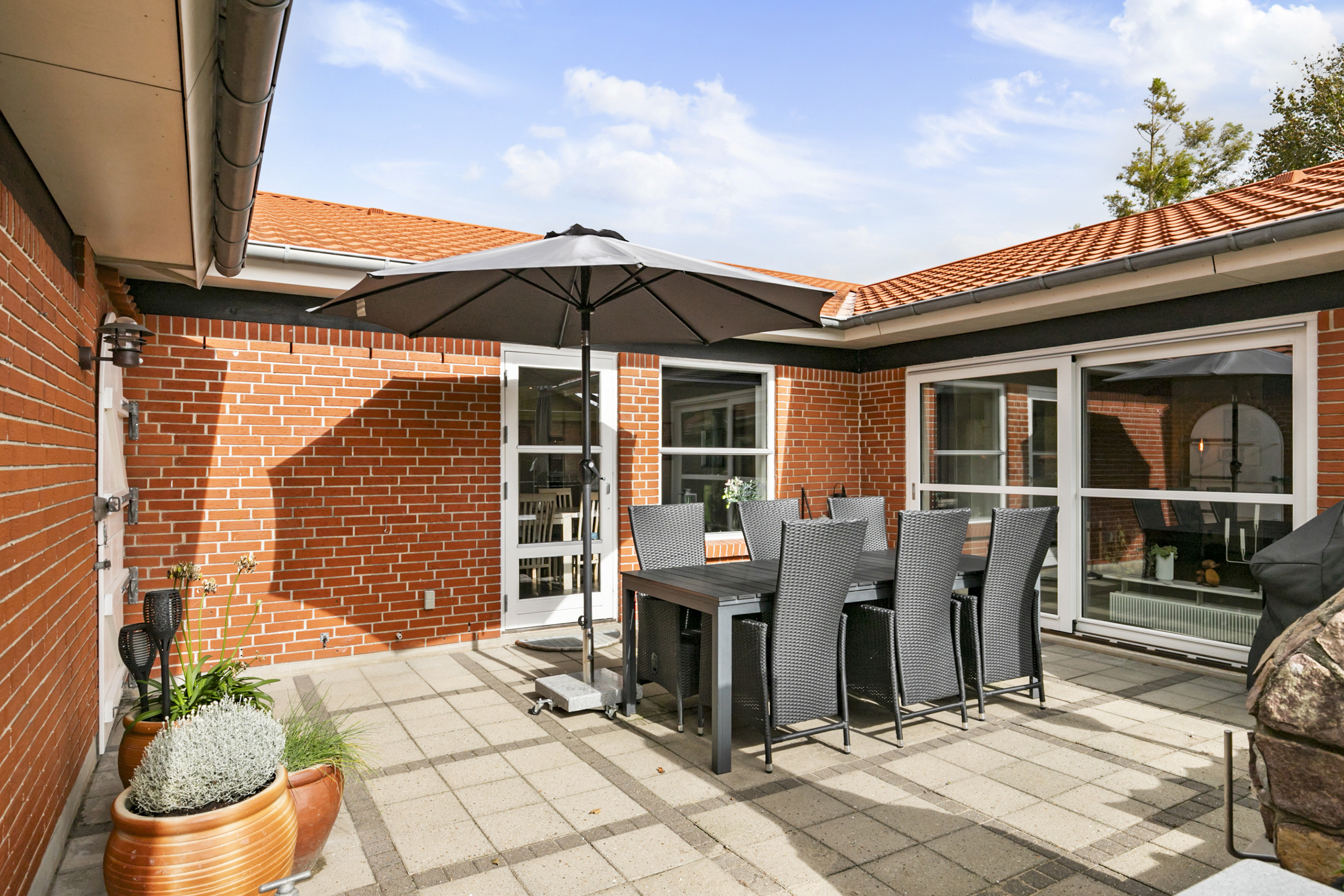 Fremhævet terrasse billede i fuldskærmstilstand. Billede af Valgårdsvej 16, V Hornum, 9640 Farsø