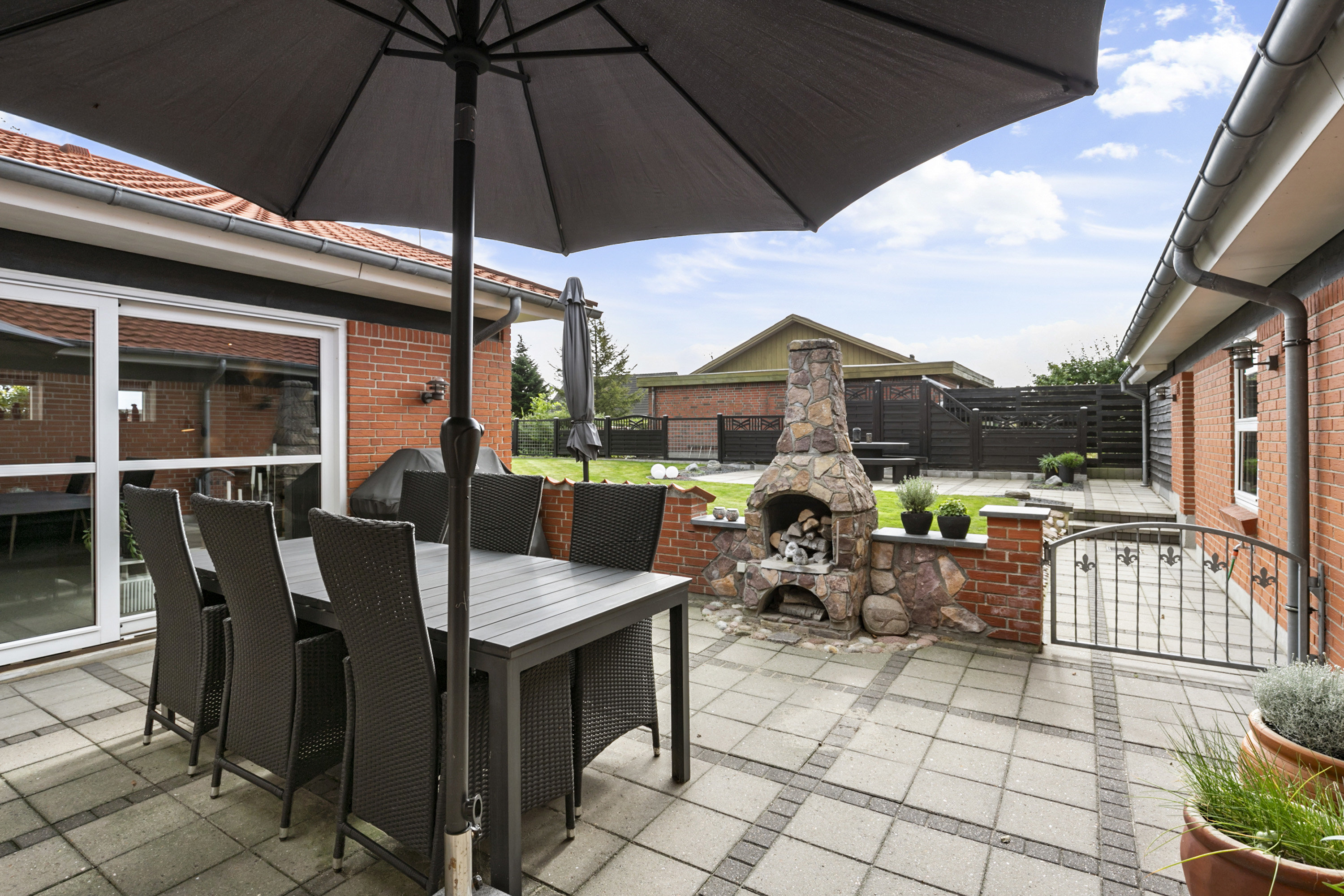 Fremhævet terrasse billede i fuldskærmstilstand. Billede af Valgårdsvej 16, V Hornum, 9640 Farsø