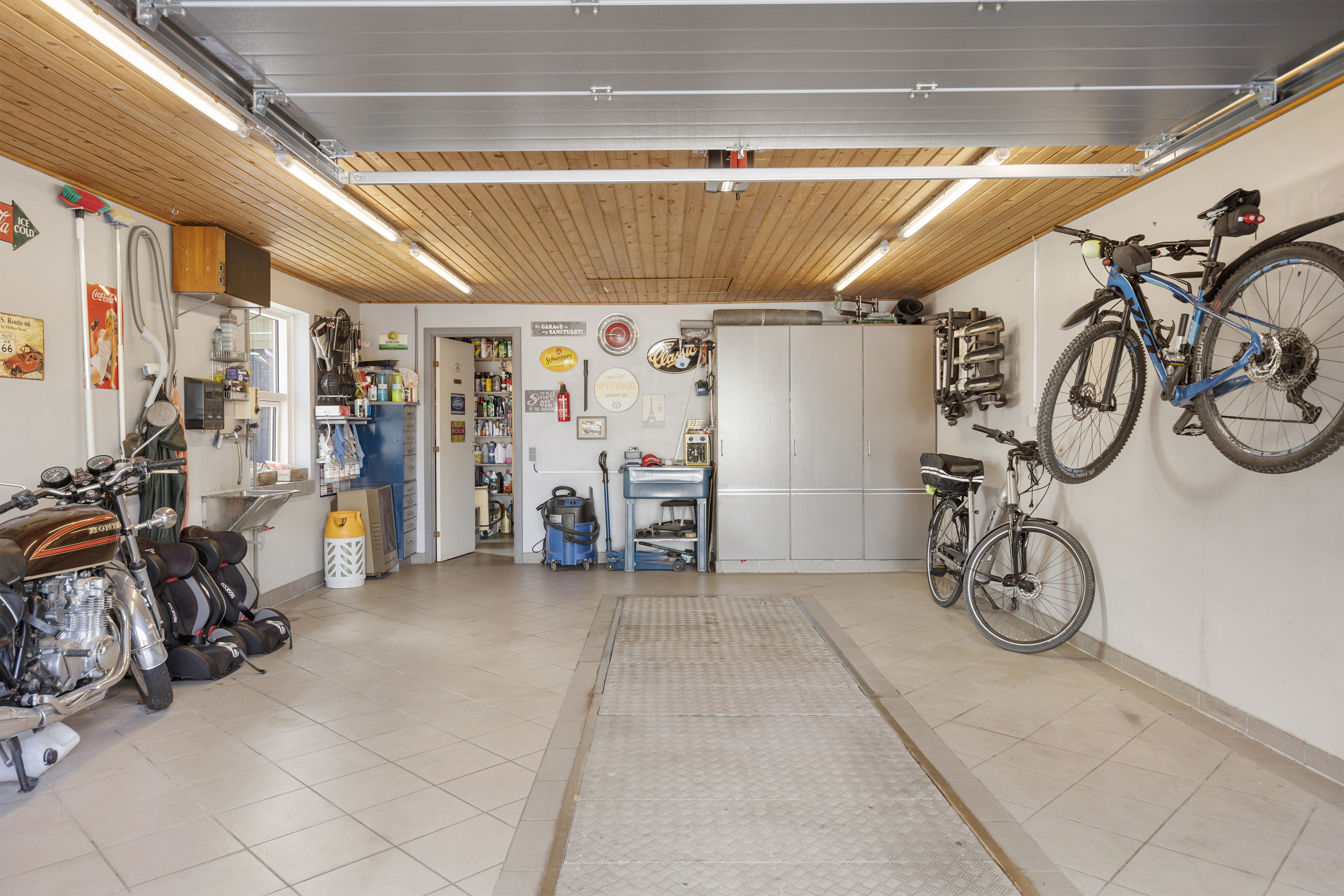 Fremhævet garage billede i fuldskærmstilstand. Billede af Valgårdsvej 16, V Hornum, 9640 Farsø