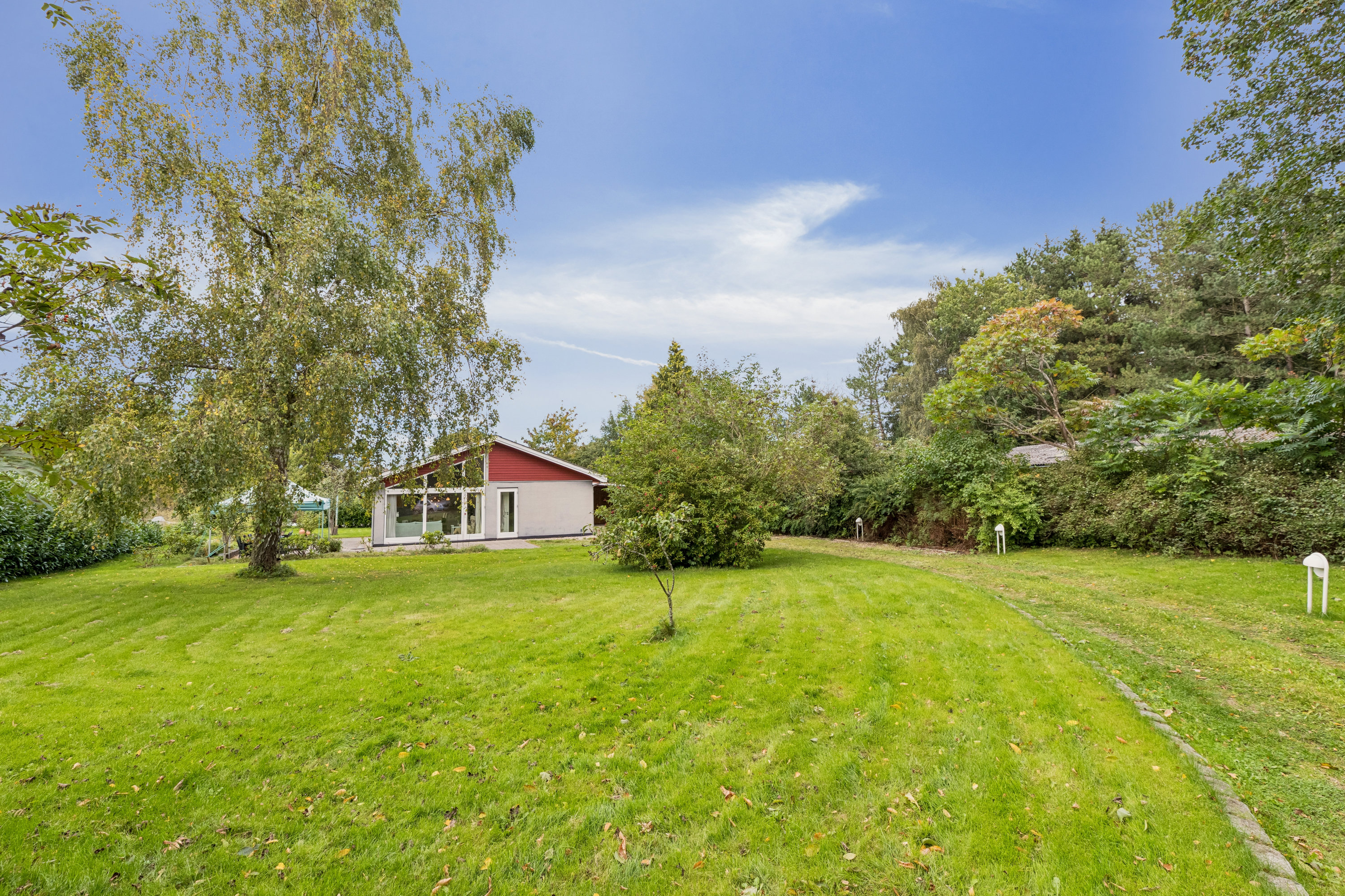 Fremhævet have billede i fuldskærmstilstand. Billede af Åtoften 17B, Sengeløse, 2630 Taastrup