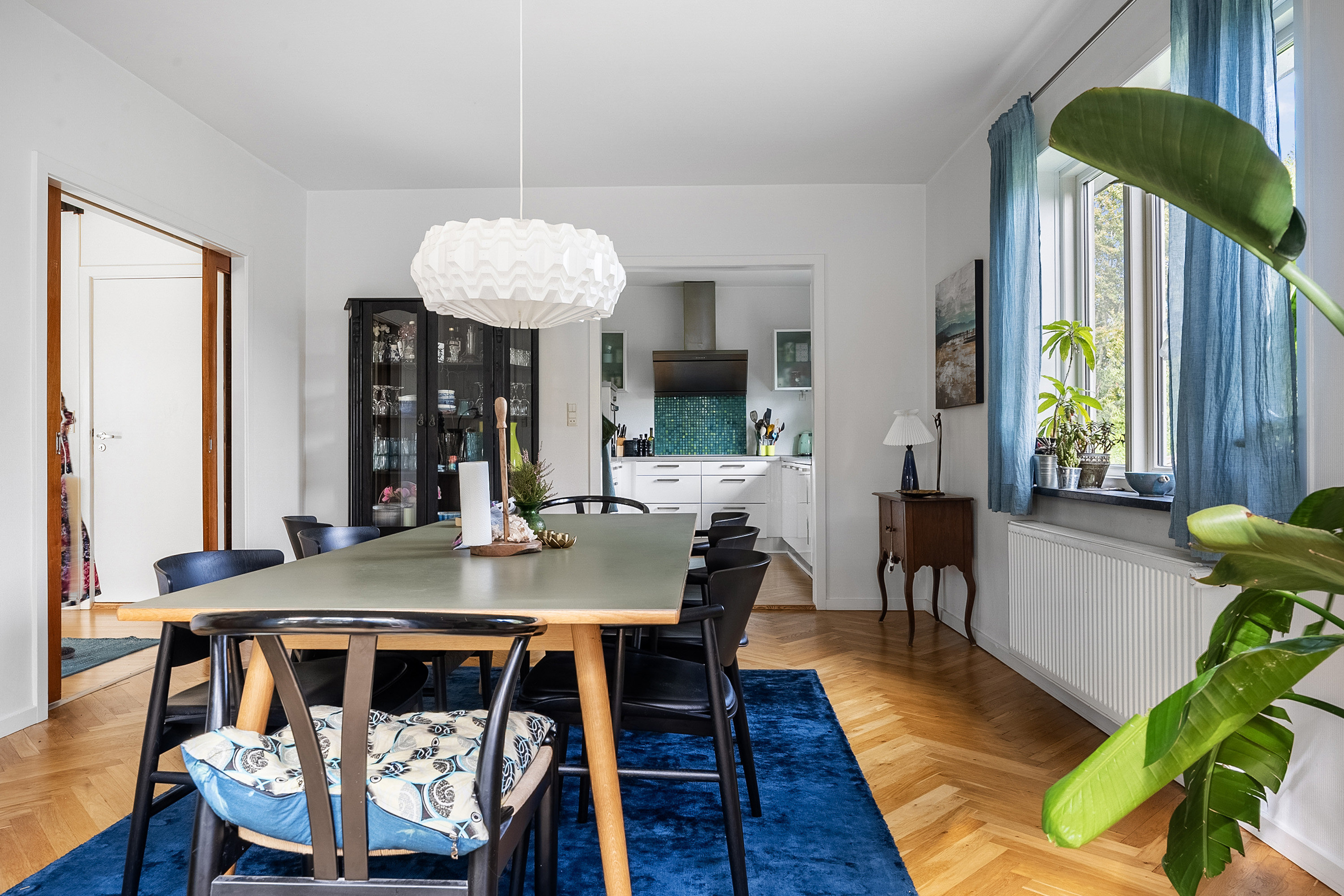 Fremhævet spisestue billede i fuldskærmstilstand. Billede af Solvangsalle 40, 8700 Horsens