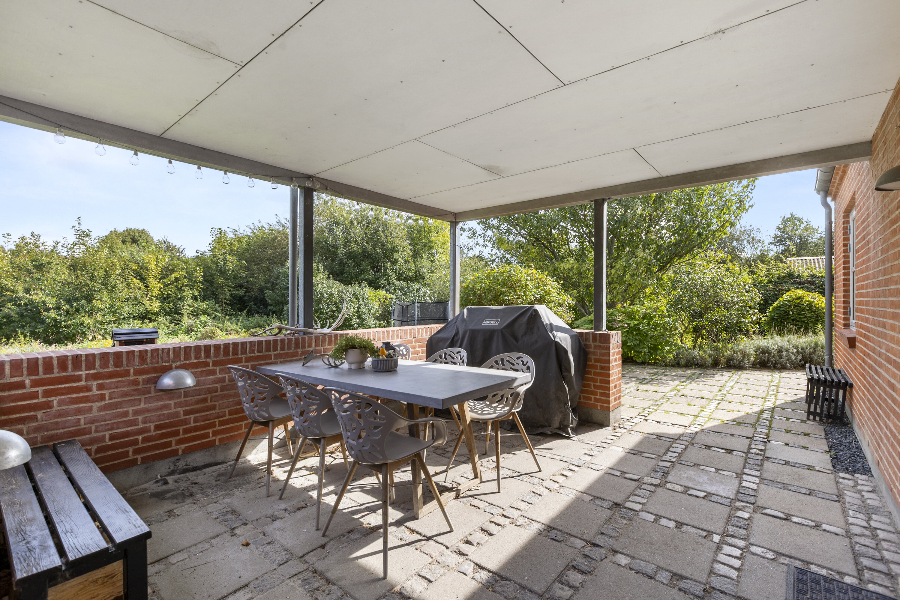 Fremhævet overdækket terrasse billede i fuldskærmstilstand. Billede af Bredholmsvej 6, 4180 Sorø