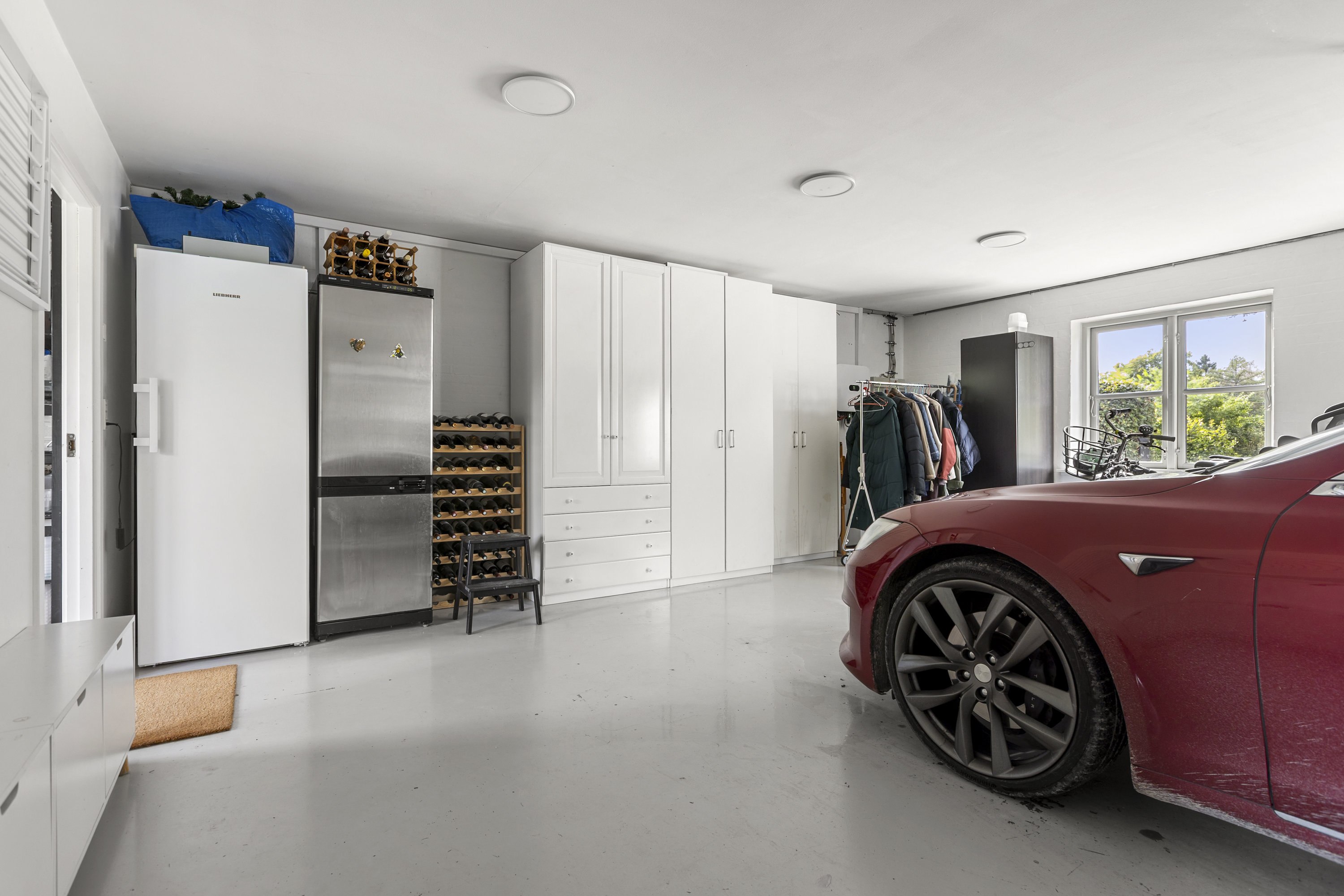 Fremhævet garage billede i fuldskærmstilstand. Billede af Bredholmsvej 6, 4180 Sorø