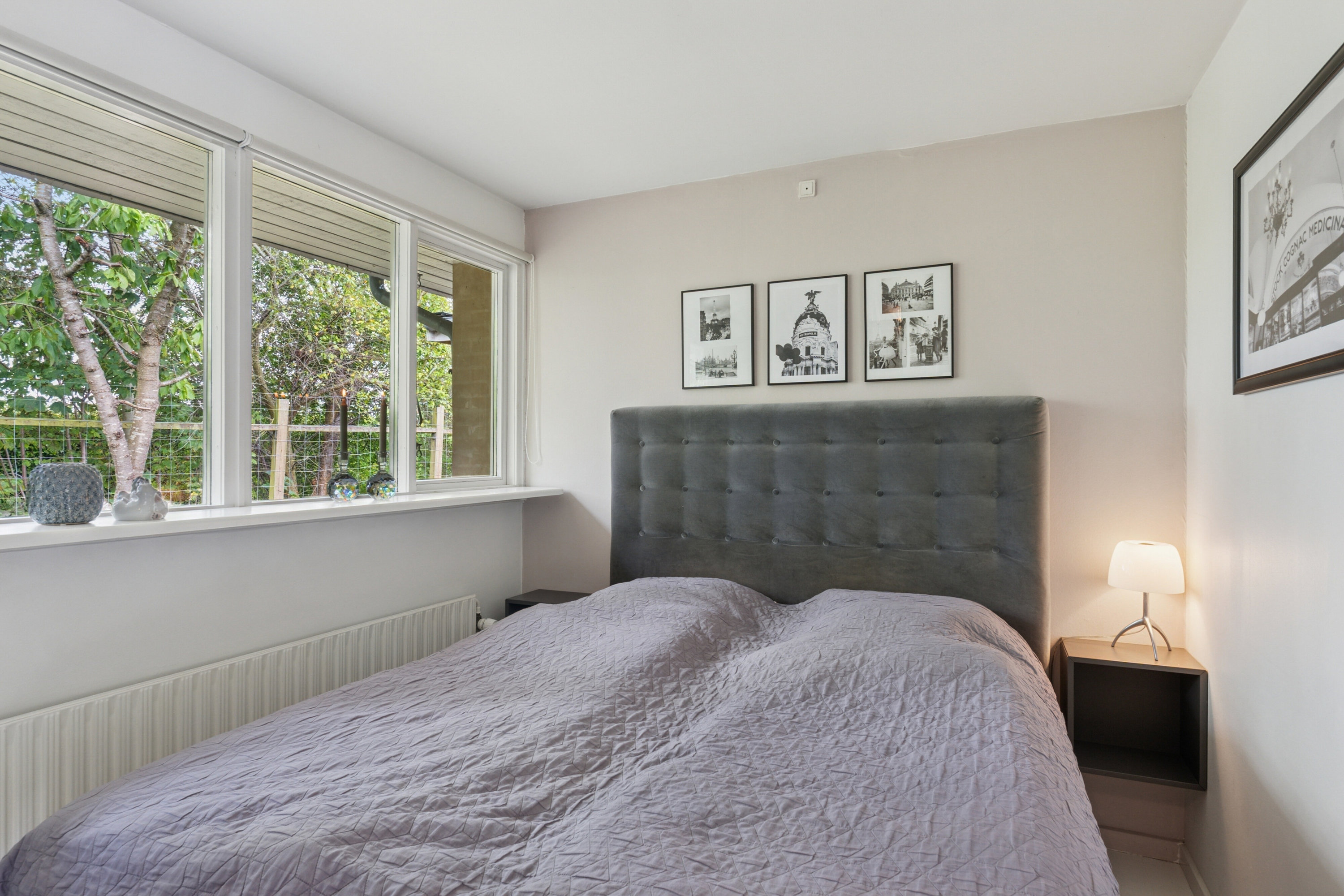 Fremhævet soveværelse billede i fuldskærmstilstand. Billede af Stavnsbjergvej 16, 2650 Hvidovre