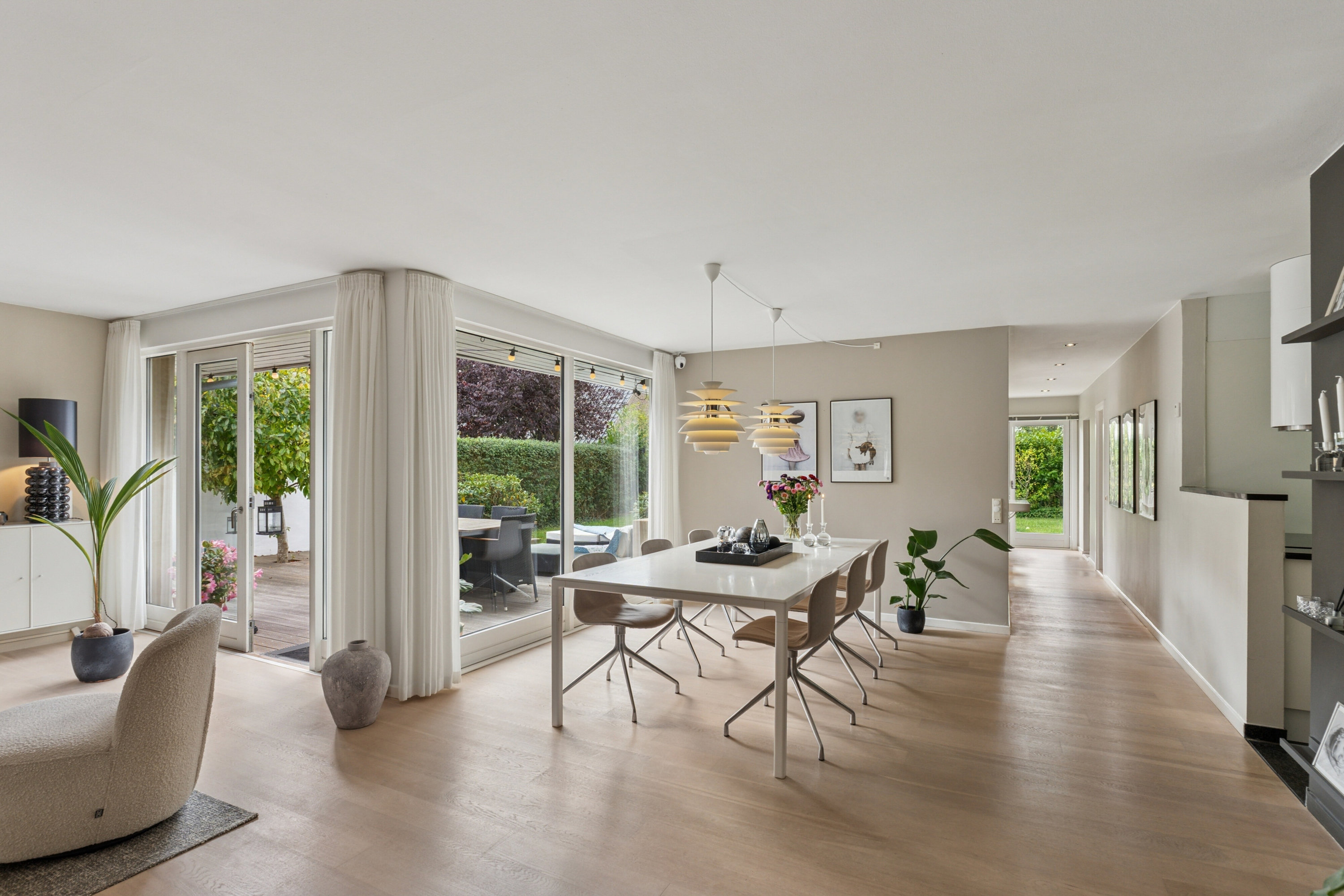 Fremhævet spisestue billede i fuldskærmstilstand. Billede af Stavnsbjergvej 16, 2650 Hvidovre