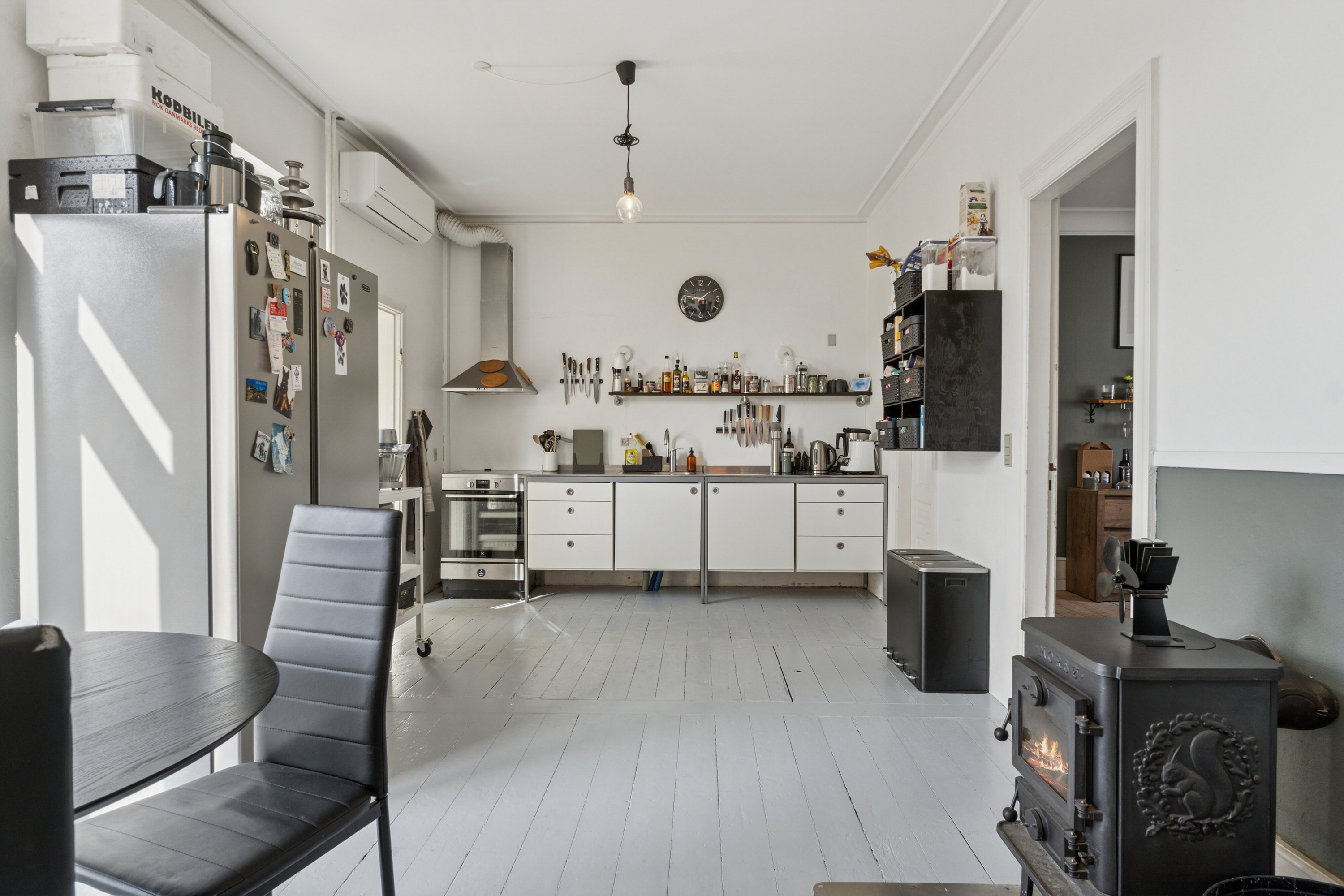 Fremhævet køkken billede i fuldskærmstilstand. Billede af Vestergade 47, 3790 Hasle