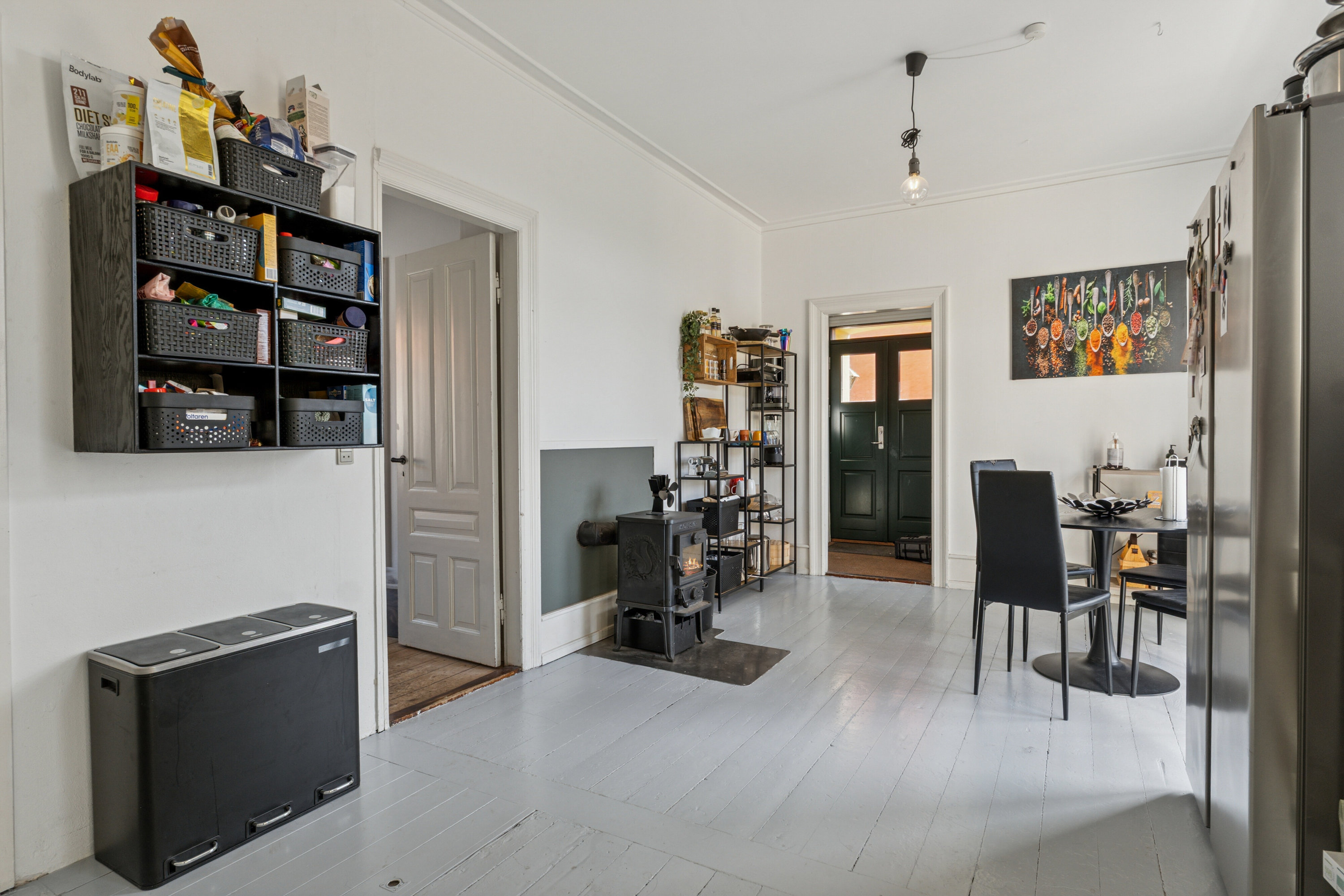 Fremhævet stue billede i fuldskærmstilstand. Billede af Vestergade 47, 3790 Hasle