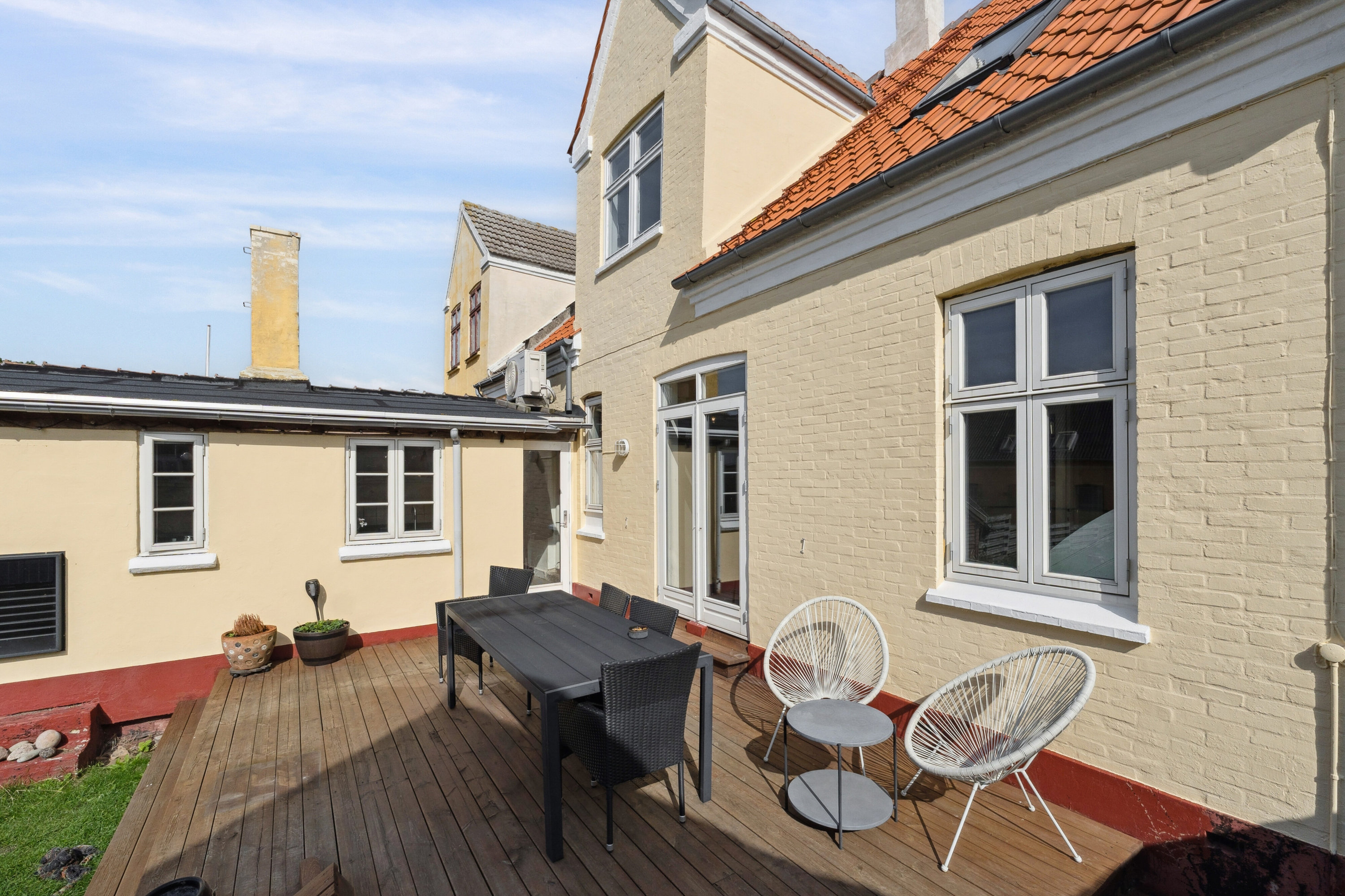 Fremhævet terrasse billede i fuldskærmstilstand. Billede af Vestergade 47, 3790 Hasle