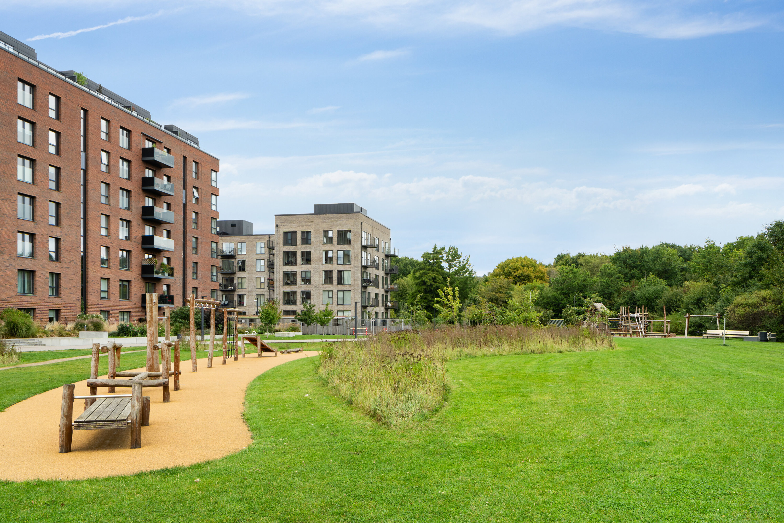 Fremhævet gårdmiljø billede i fuldskærmstilstand. Billede af Kaffevej 39, 4. tv., 2610 Rødovre