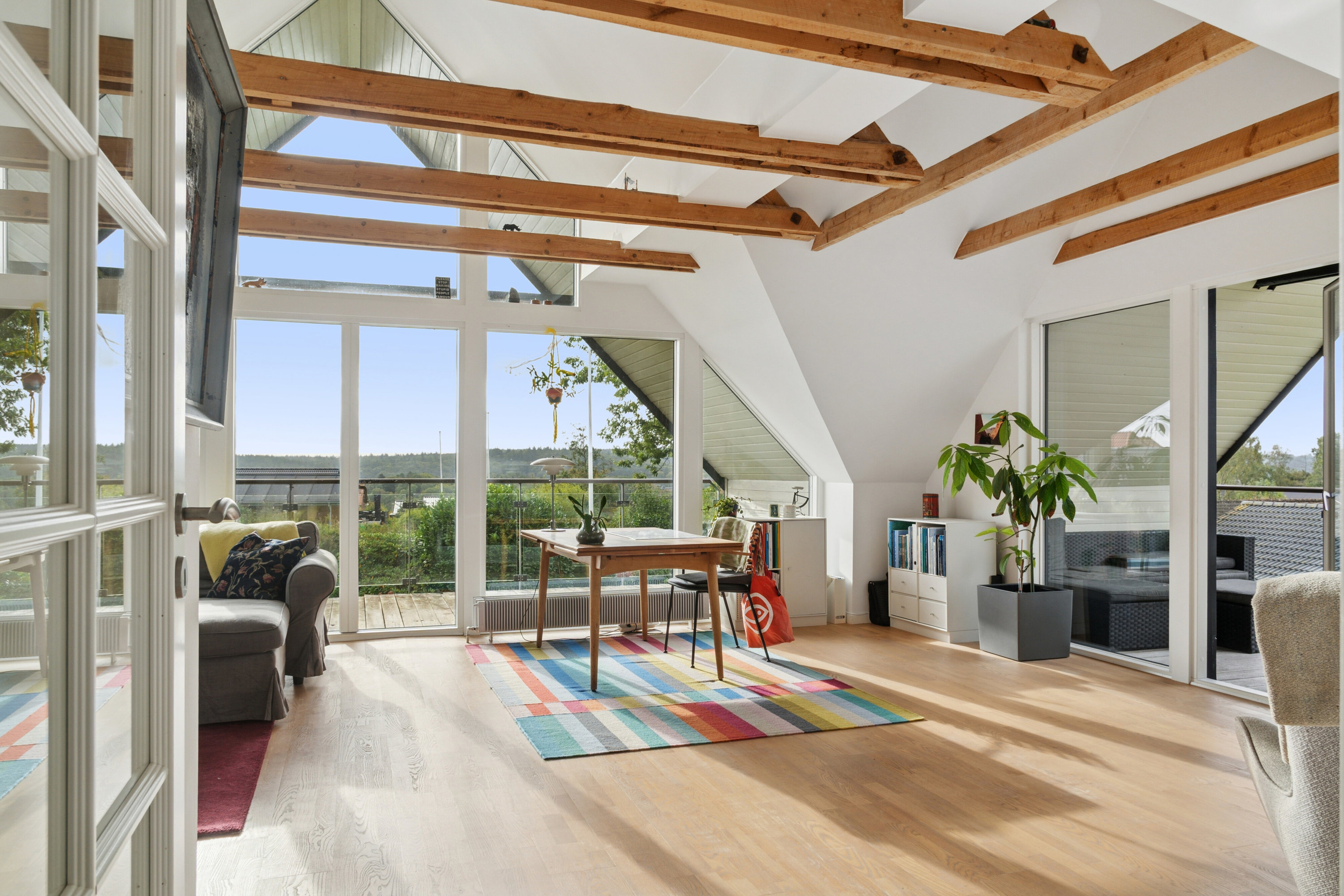 Fremhævet stue billede i fuldskærmstilstand. Billede af Sagasvej 19, 8600 Silkeborg