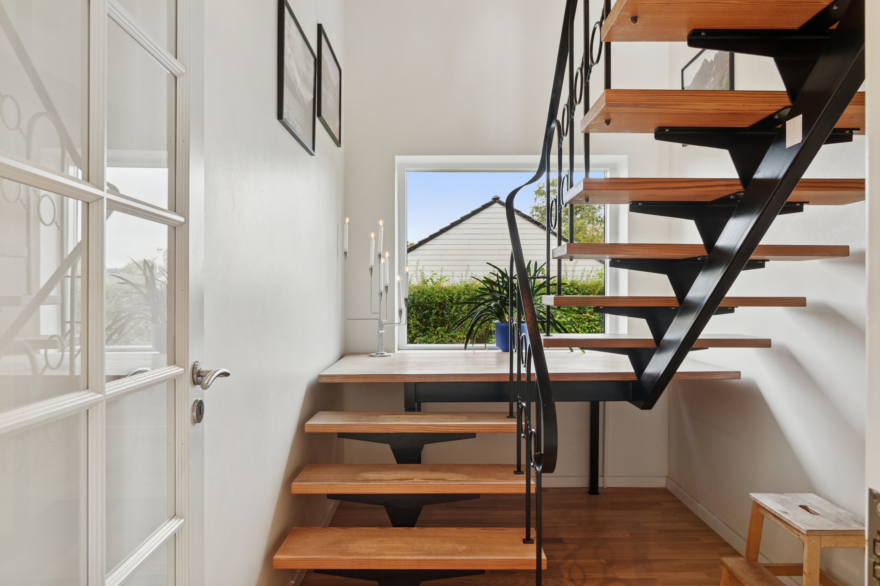 Fremhævet indendørs billede i fuldskærmstilstand. Billede af Sagasvej 19, 8600 Silkeborg