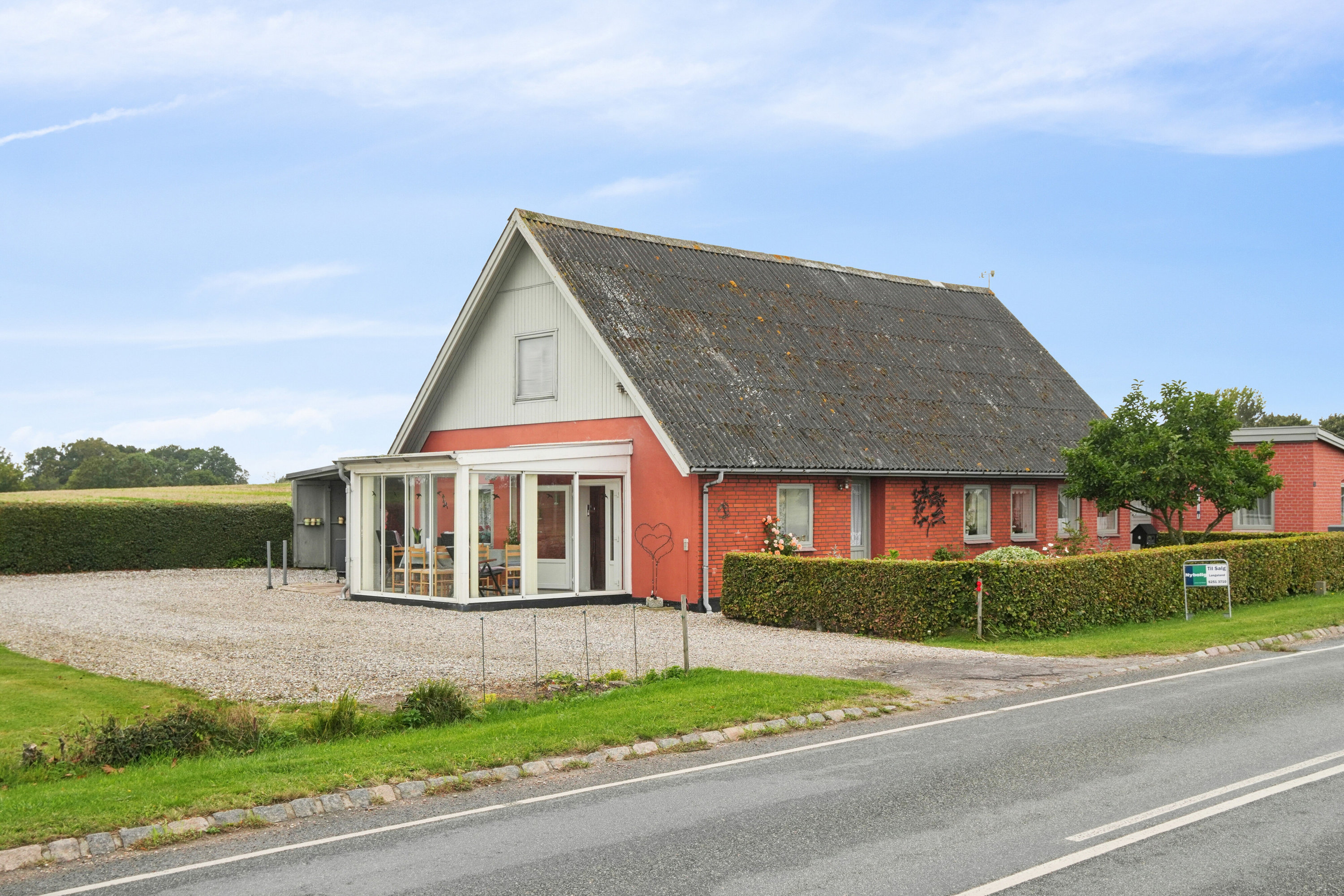 Fremhævet set fra vejen billede i fuldskærmstilstand. Billede af Snødevej 1, Mileskov, 5953 Tranekær