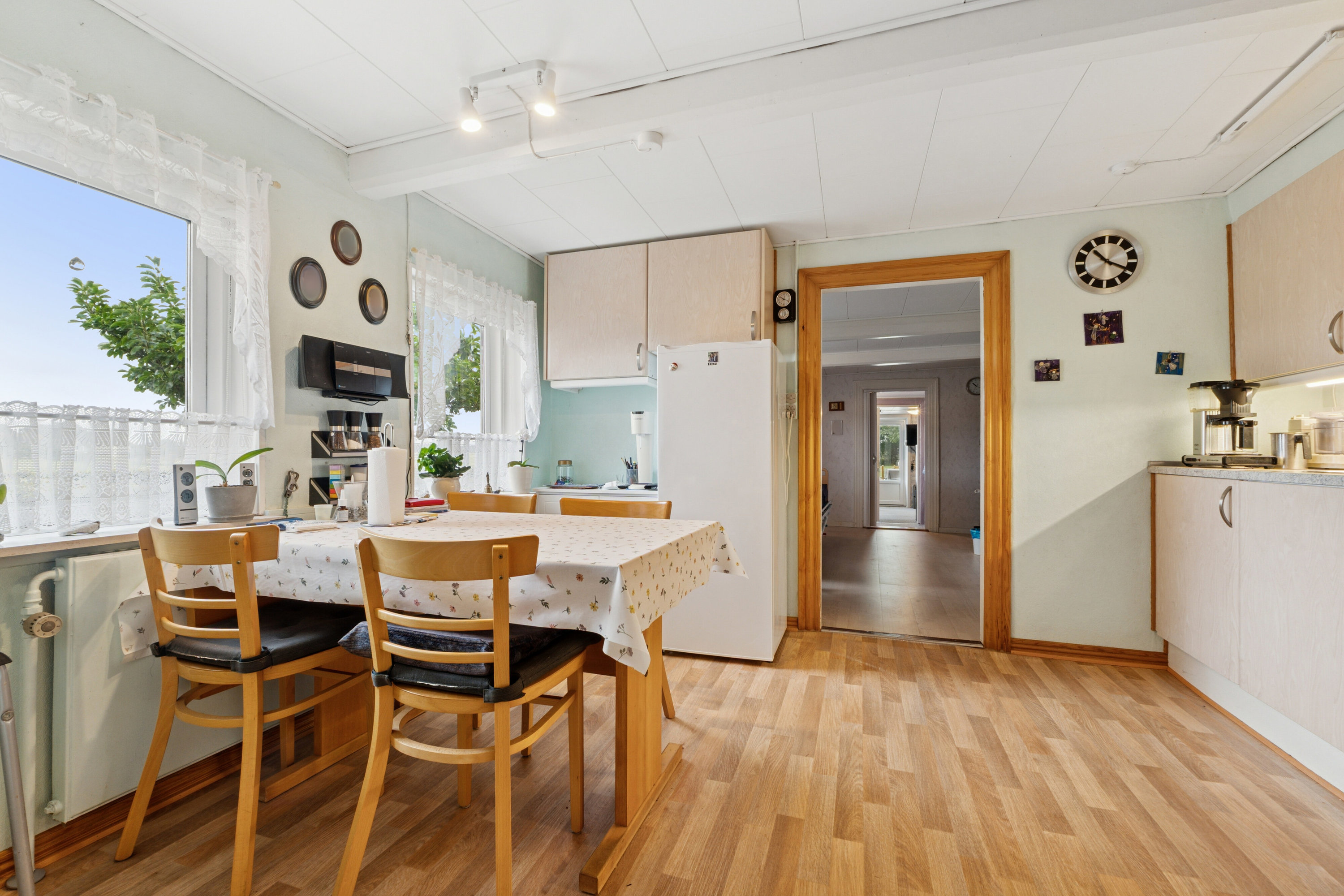 Fremhævet spisestue billede i fuldskærmstilstand. Billede af Snødevej 1, Mileskov, 5953 Tranekær