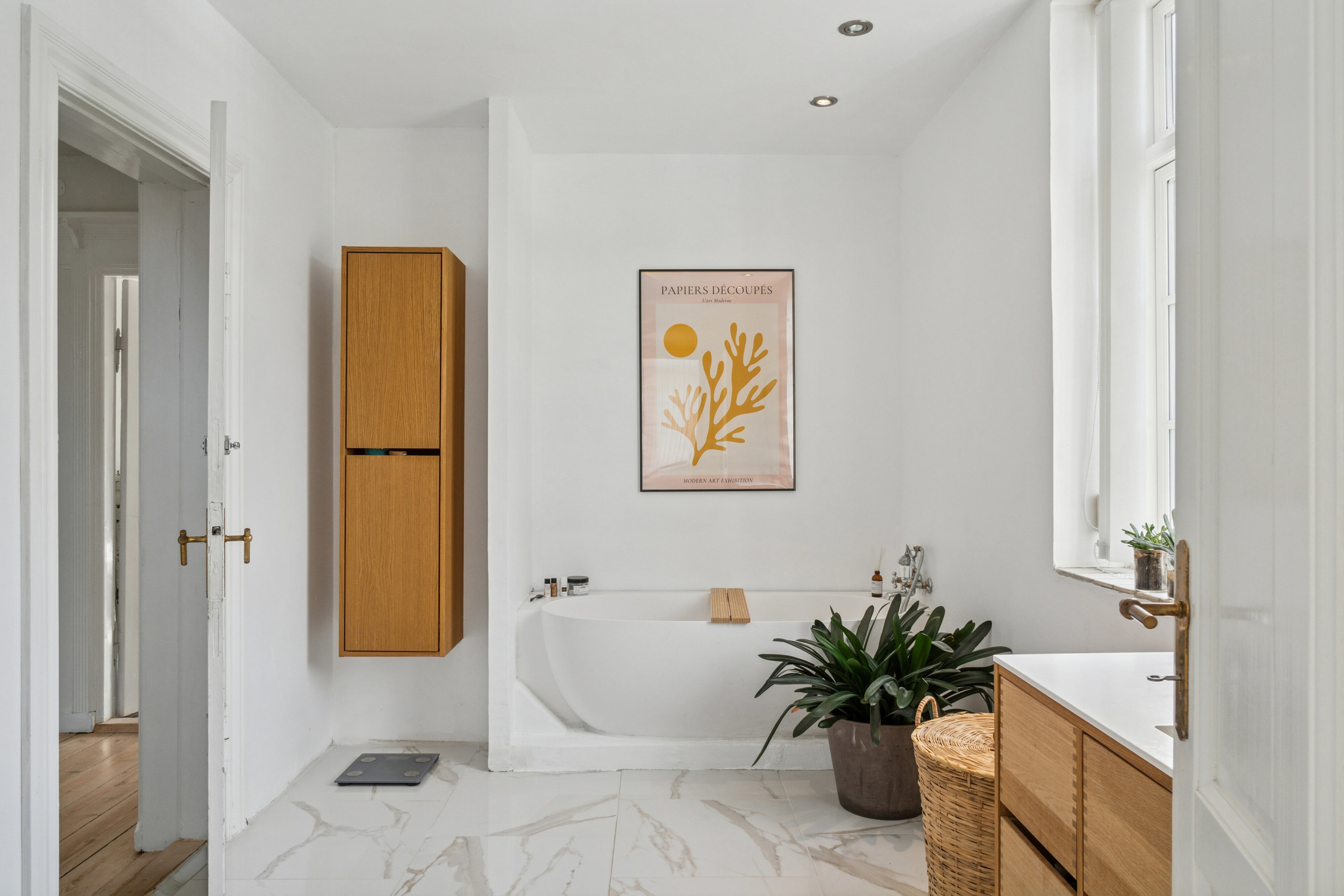 Fremhævet badeværelse billede i fuldskærmstilstand. Billede af Ildervej 18B, 8270 Højbjerg