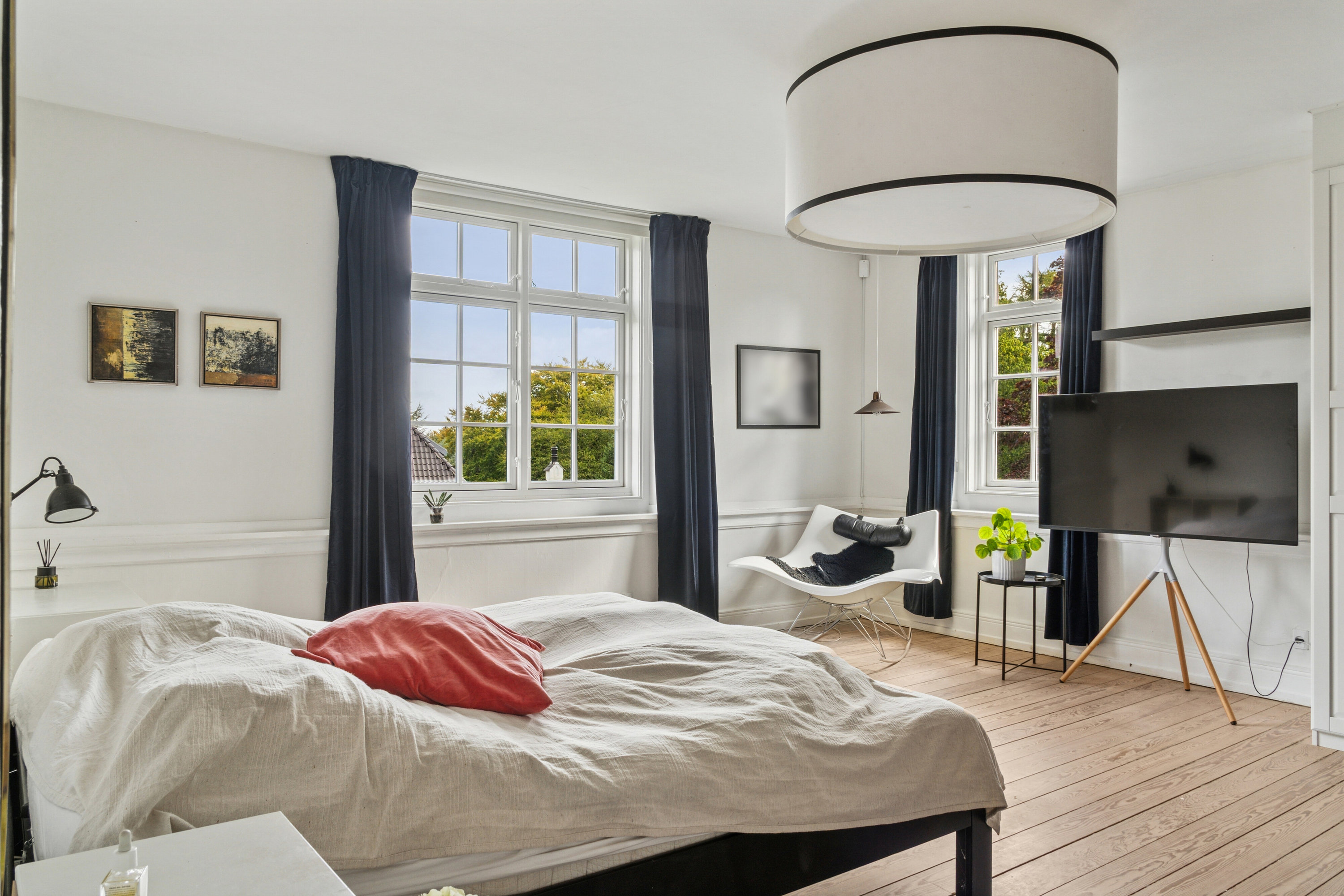 Fremhævet soveværelse billede i fuldskærmstilstand. Billede af Ildervej 18B, 8270 Højbjerg