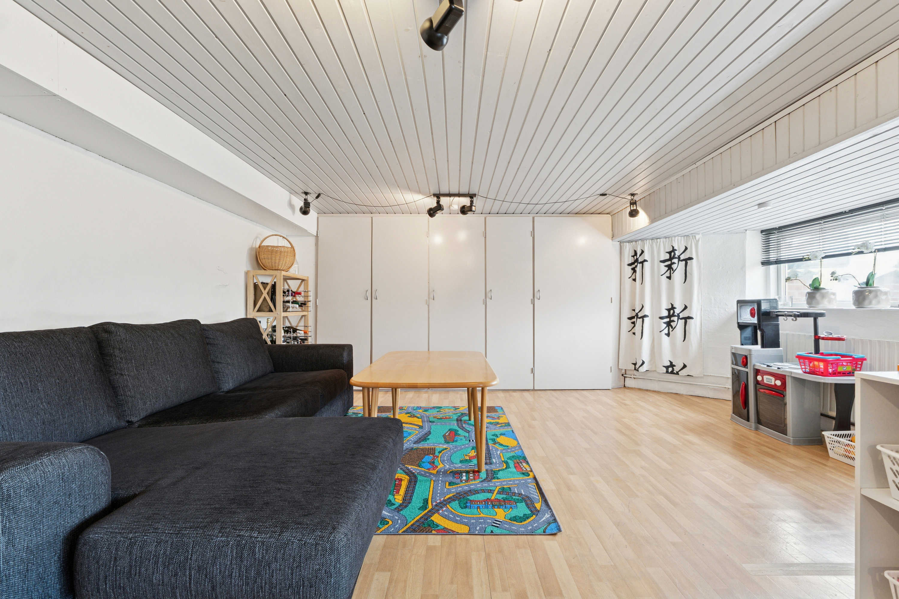 Fremhævet disponibelt rum billede i fuldskærmstilstand. Billede af Bernstorffsvej 23, 8260 Viby J