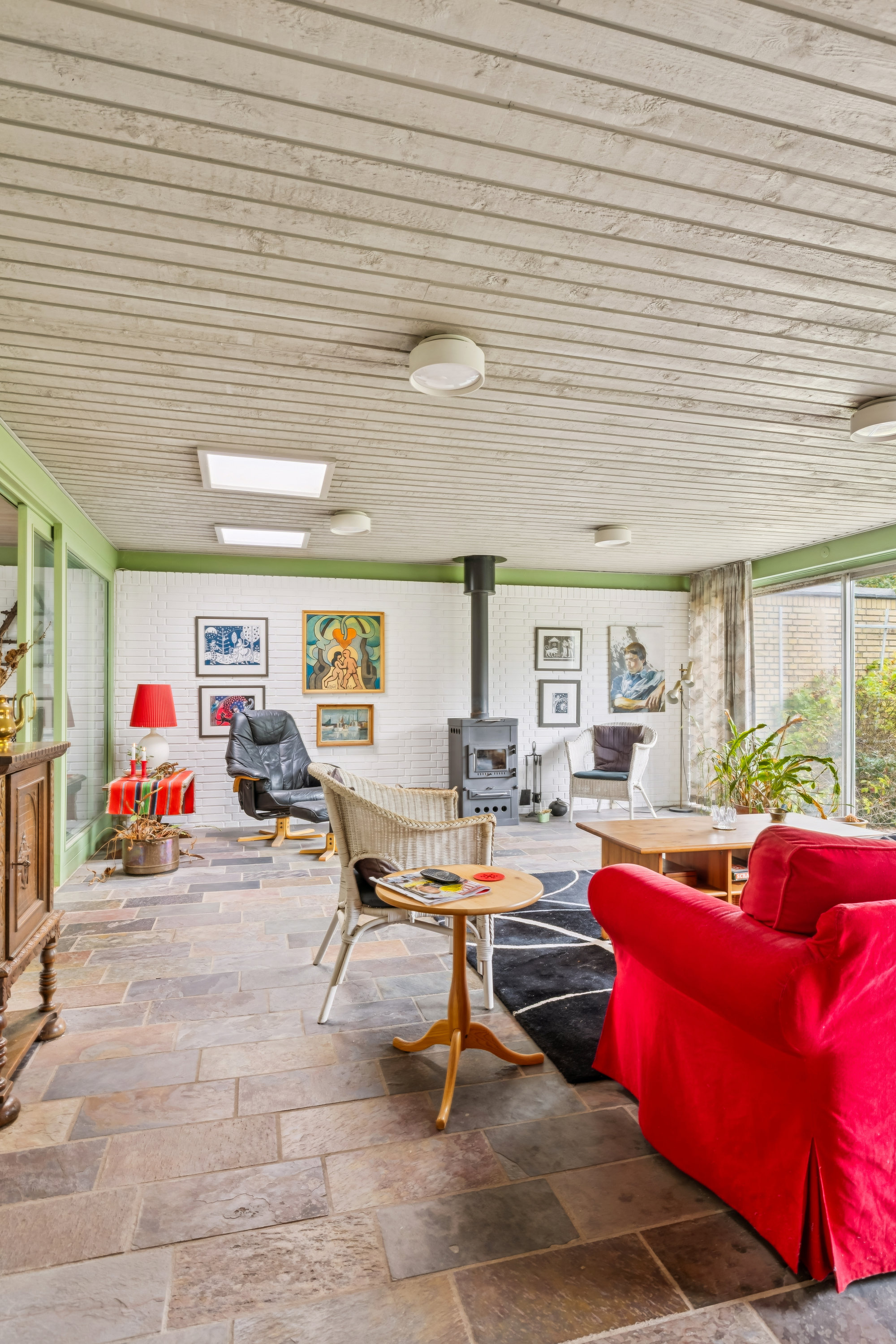 Fremhævet garage billede i fuldskærmstilstand. Billede af Skovvangen 4, 8500 Grenaa