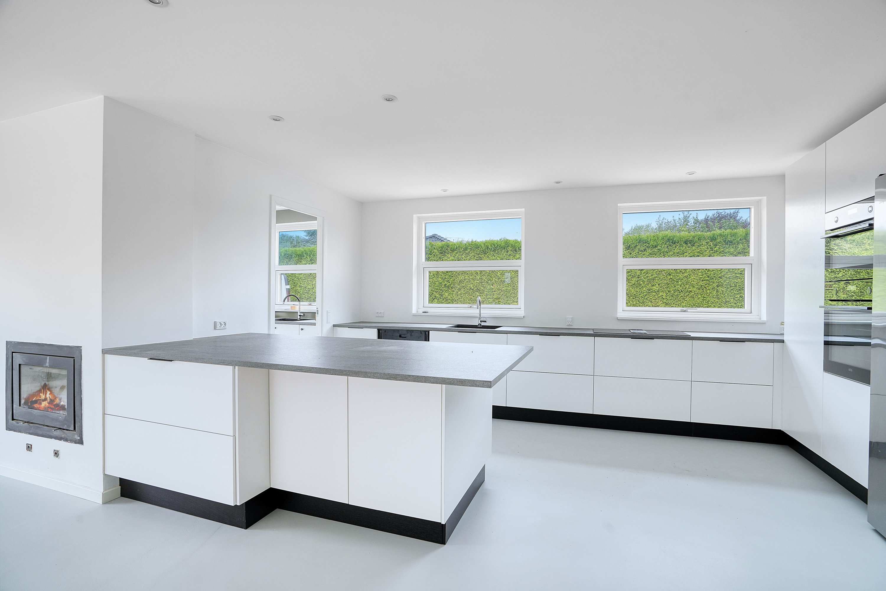 Miniaturebillede 1: køkken. Billede af Engvangsvej 19, Strøby Egede, 4600 Køge