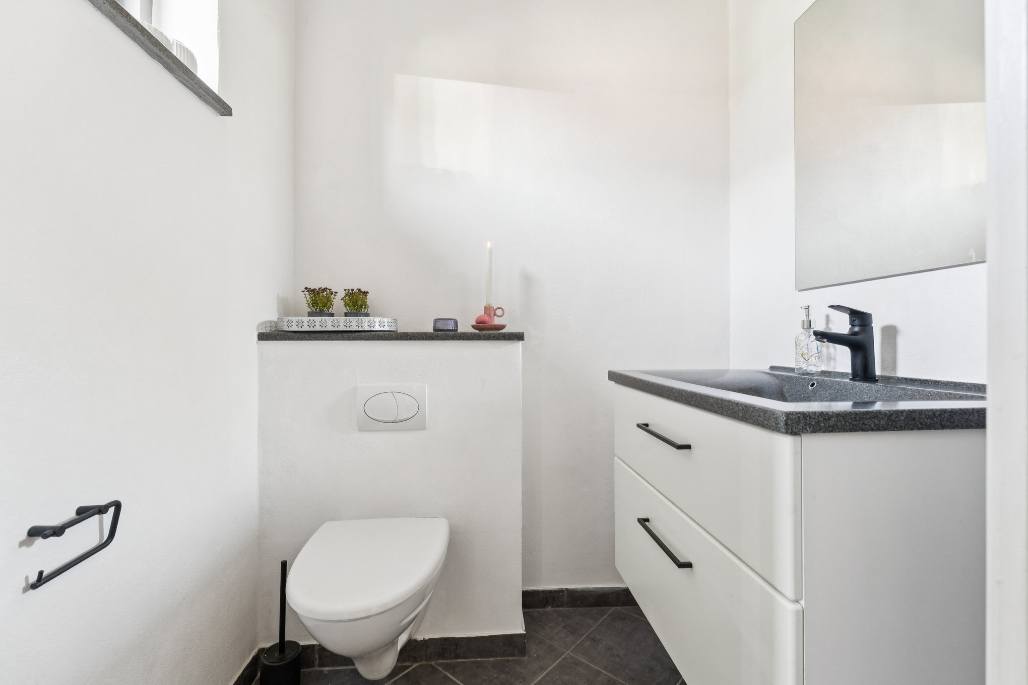 Fremhævet badeværelse billede i fuldskærmstilstand. Billede af Byleddet 3, 8920 Randers NV