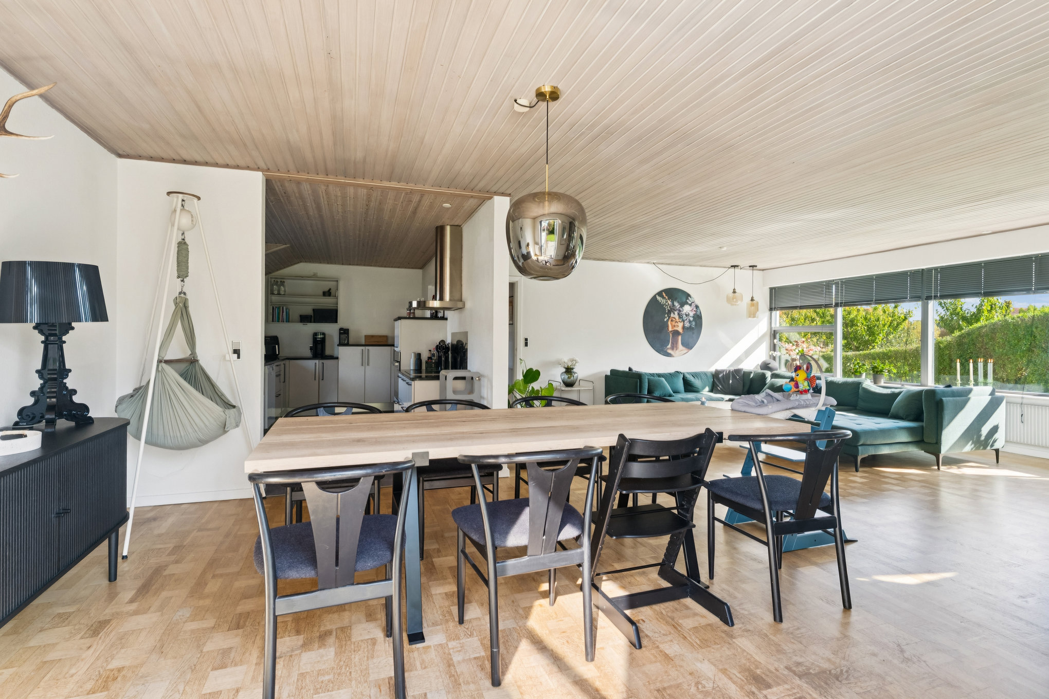 Fremhævet stue billede i fuldskærmstilstand. Billede af Byleddet 3, 8920 Randers NV