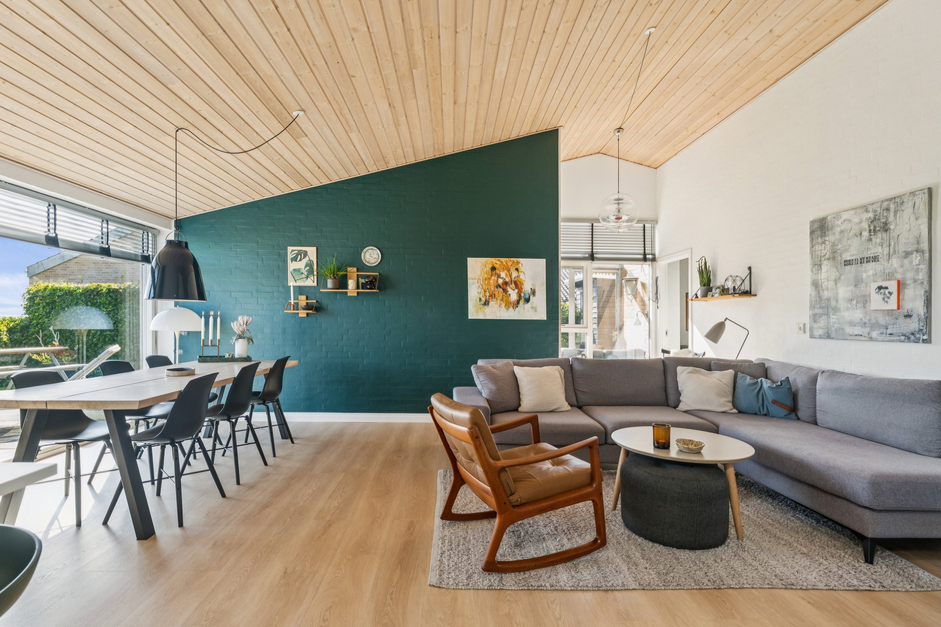 Fremhævet stue billede i fuldskærmstilstand. Billede af Tusindfryddalen 9, Dronningborg, 8930 Randers NØ