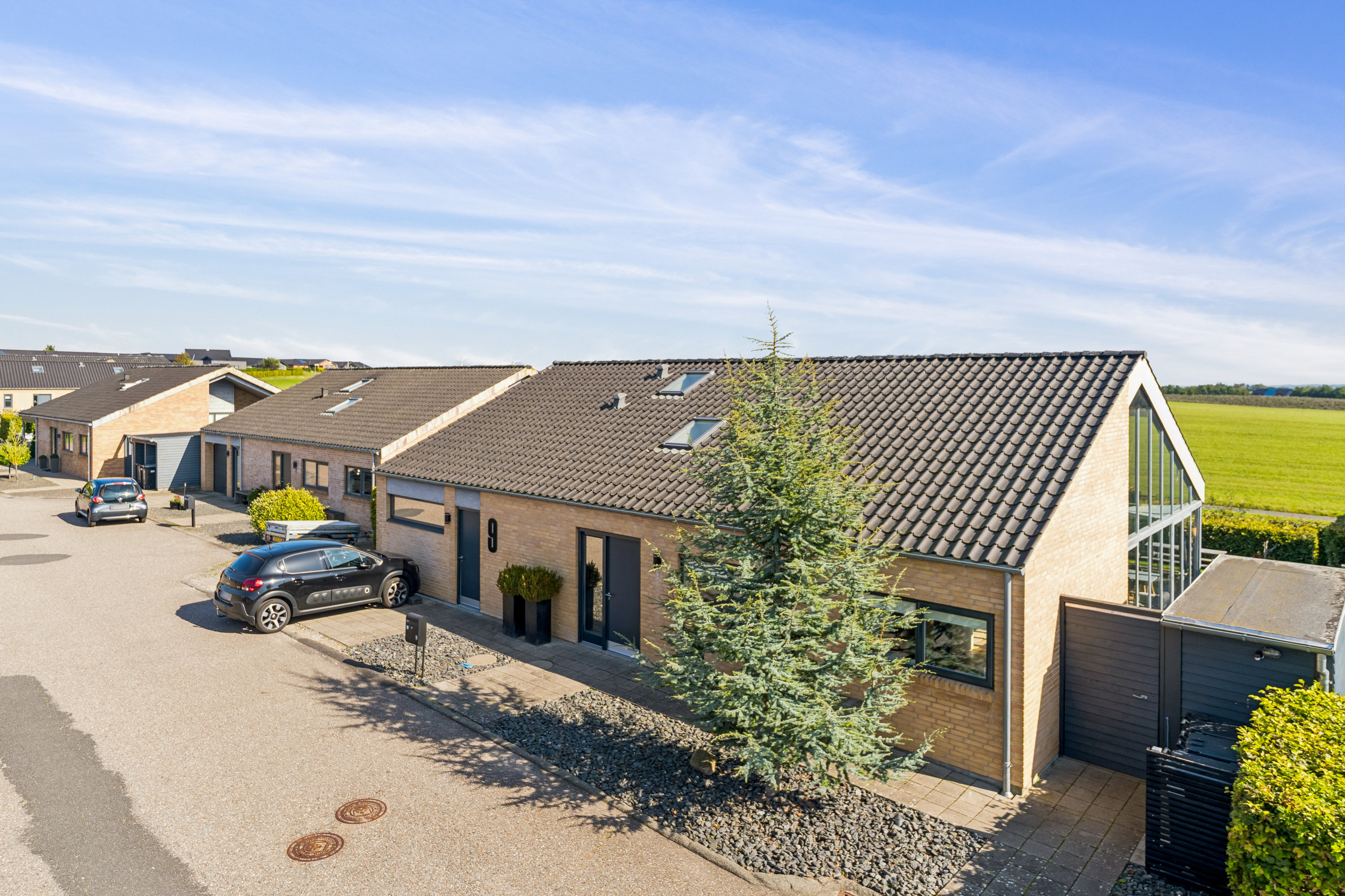 Fremhævet ejendom 1 billede i fuldskærmstilstand. Billede af Tusindfryddalen 9, Dronningborg, 8930 Randers NØ