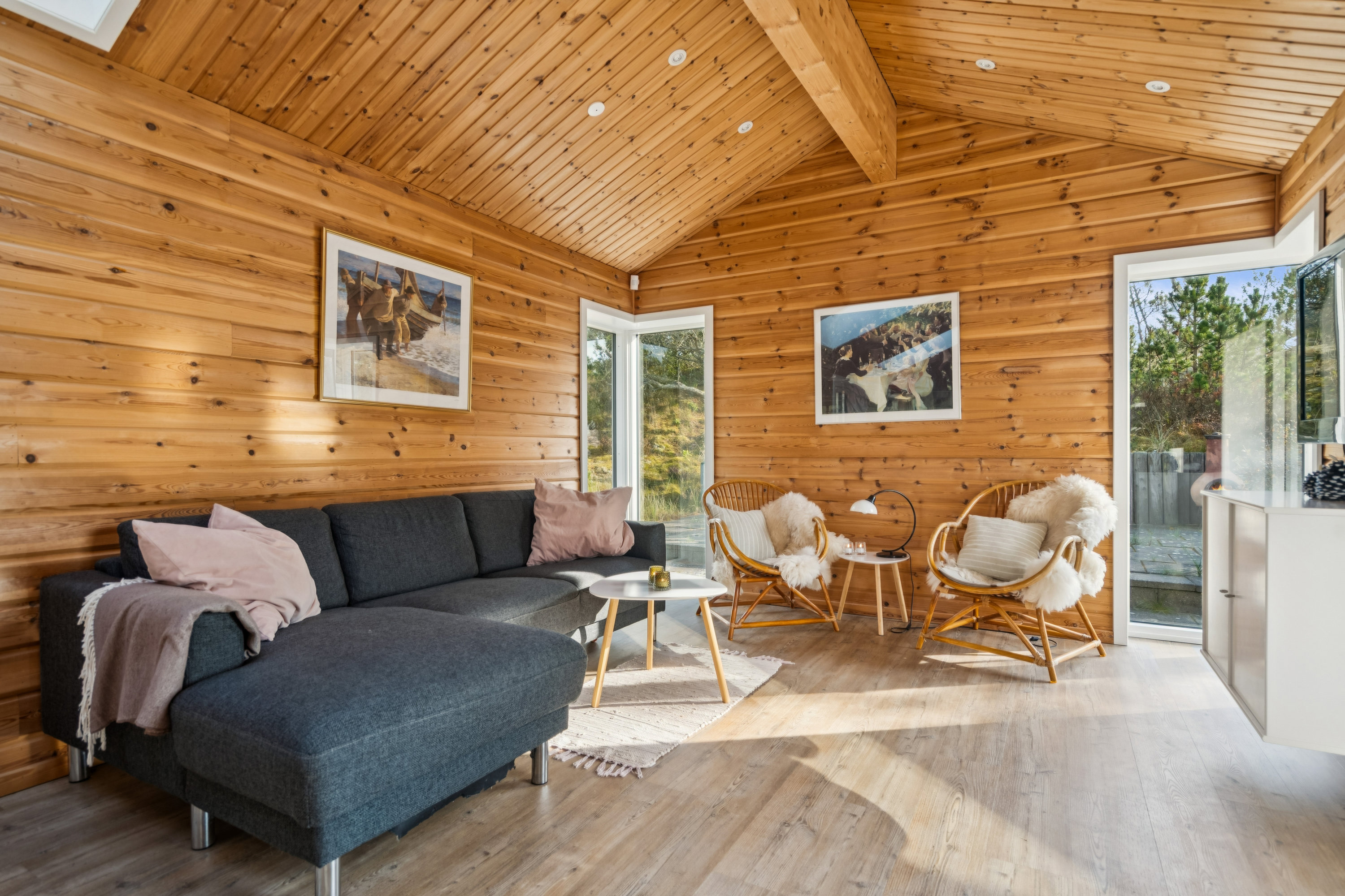 Fremhævet stue billede i fuldskærmstilstand. Billede af Hyttevej 17, Hulsig, 9990 Skagen