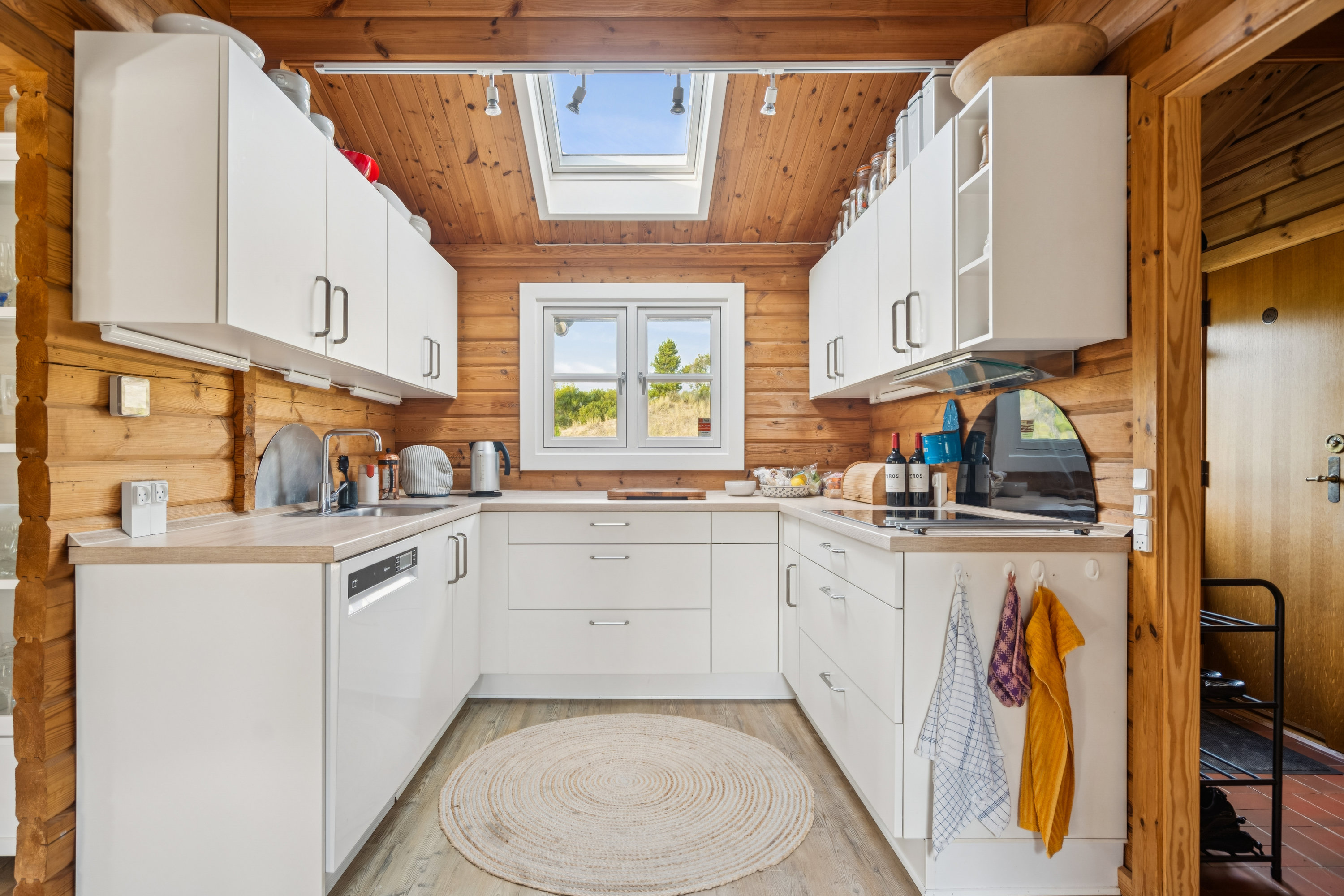 Miniaturebillede 2: køkken. Billede af Hyttevej 17, Hulsig, 9990 Skagen