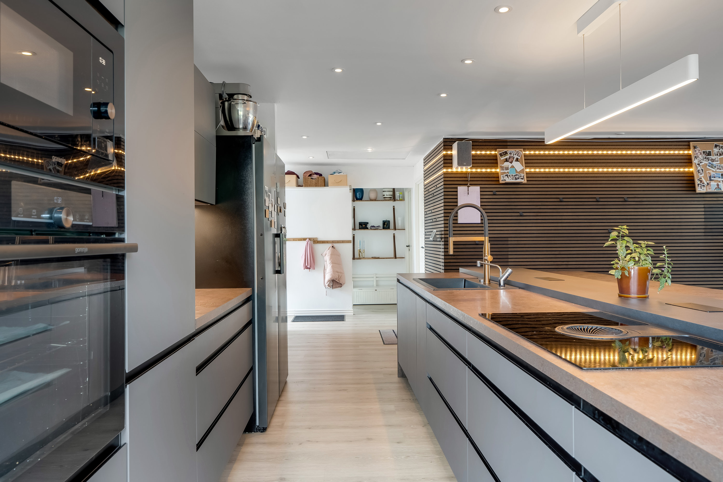 Miniaturebillede 2: køkken. Billede af Bøgebakkevej 1, Alsønderup, 3400 Hillerød