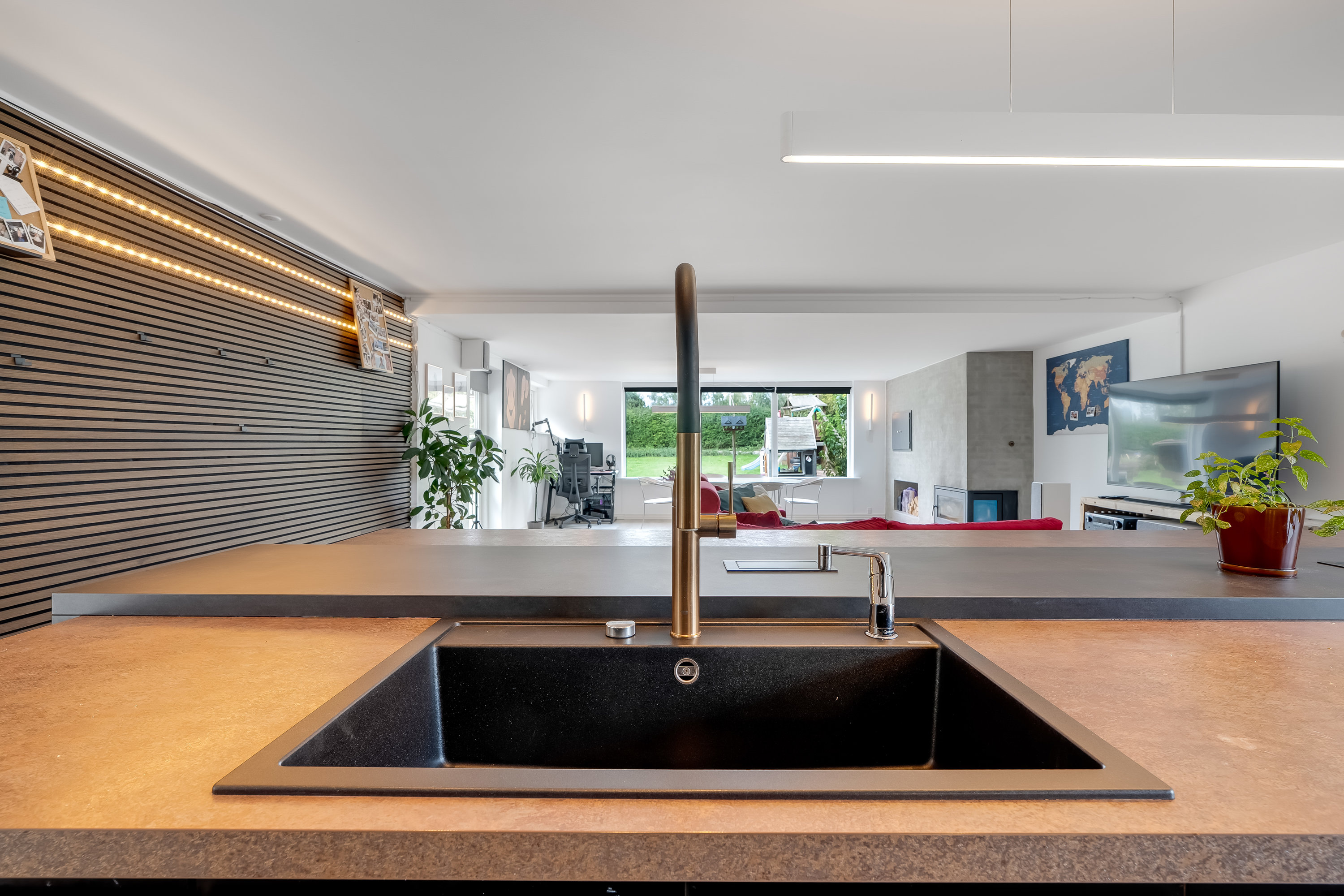 Fremhævet køkken billede i fuldskærmstilstand. Billede af Bøgebakkevej 1, Alsønderup, 3400 Hillerød