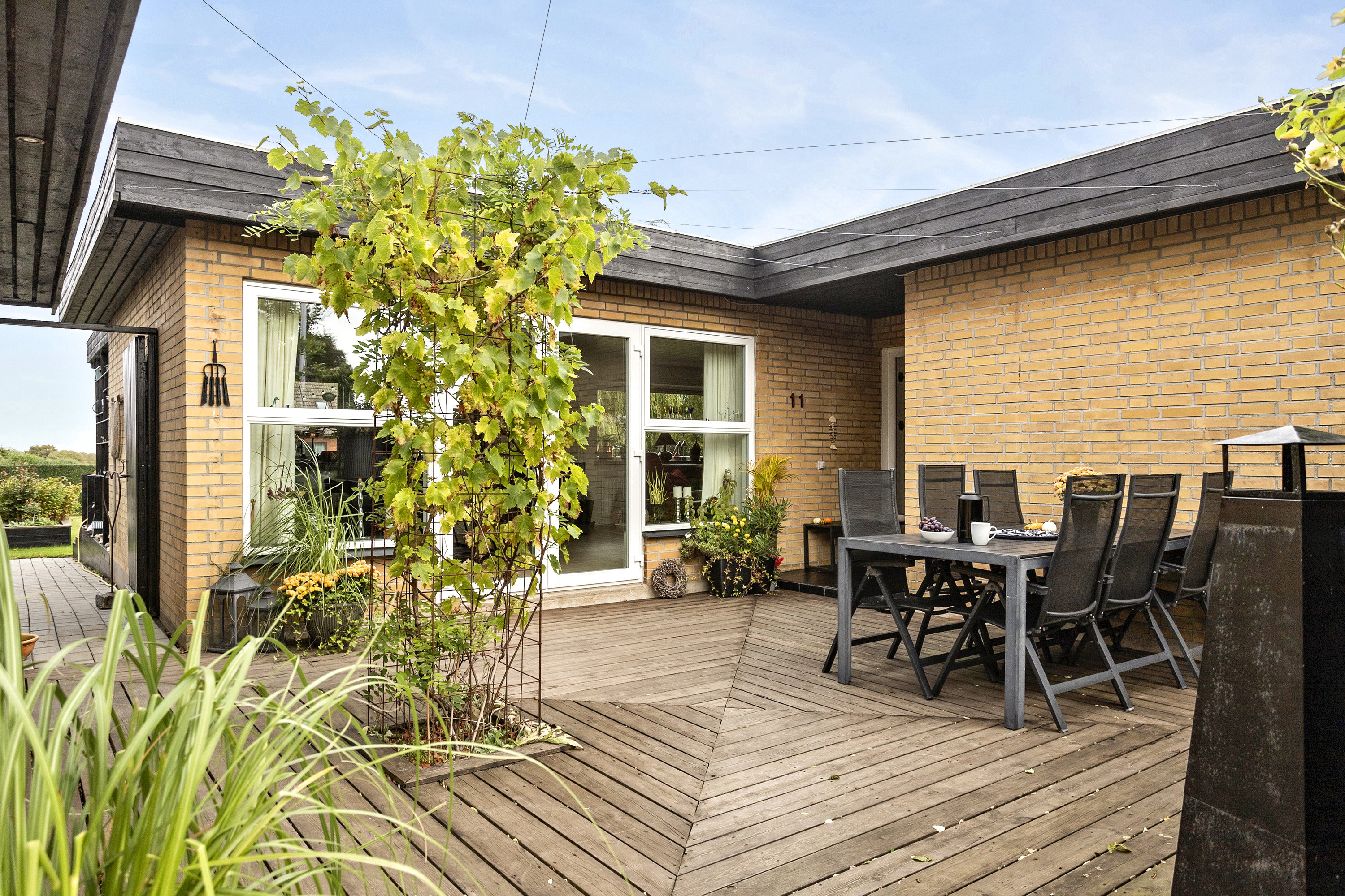 Miniaturebillede 1: ejendommen. Billede af Sundparken 11, Aarøsund, 6100 Haderslev