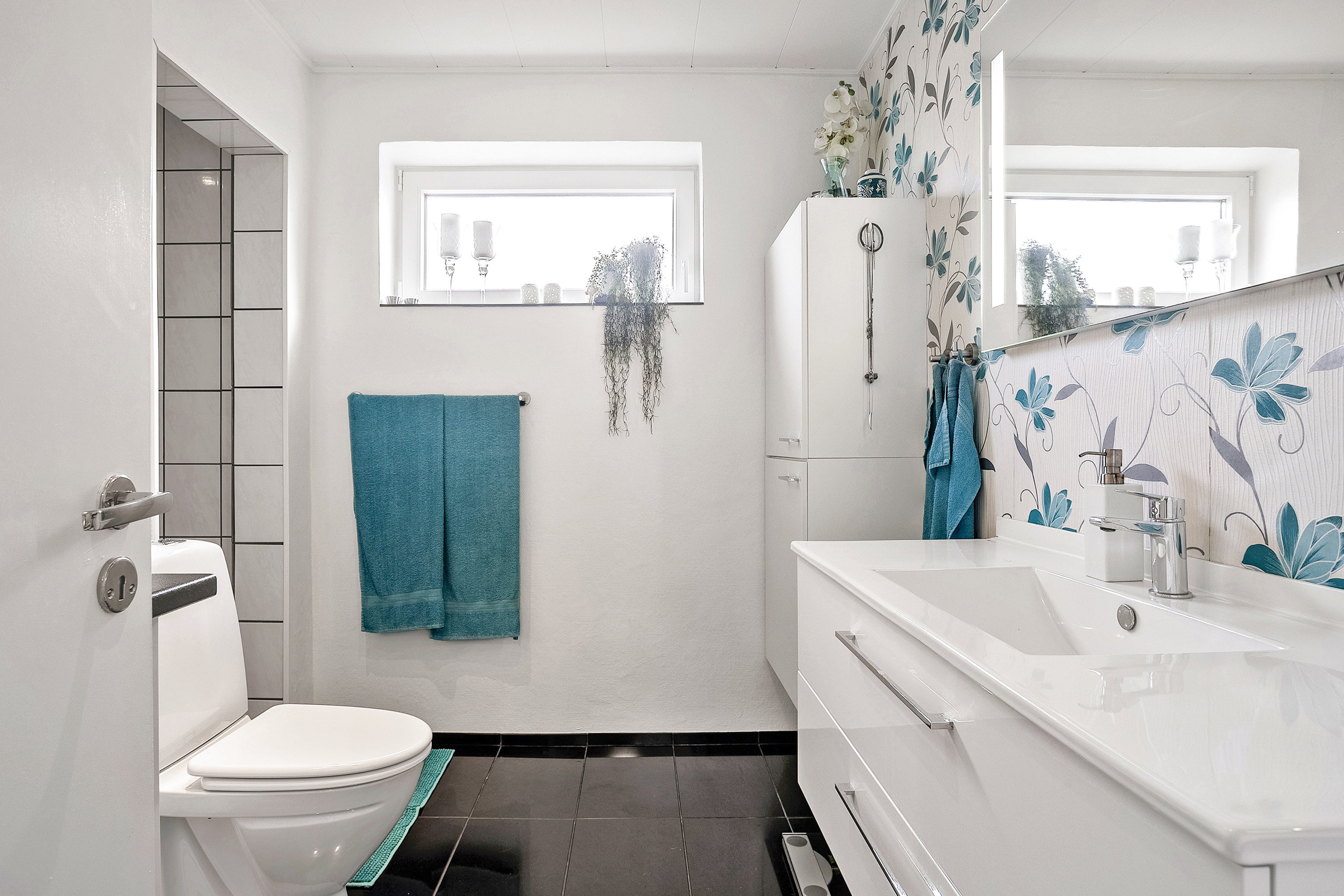 Fremhævet badeværelse billede i fuldskærmstilstand. Billede af Sundparken 11, Aarøsund, 6100 Haderslev