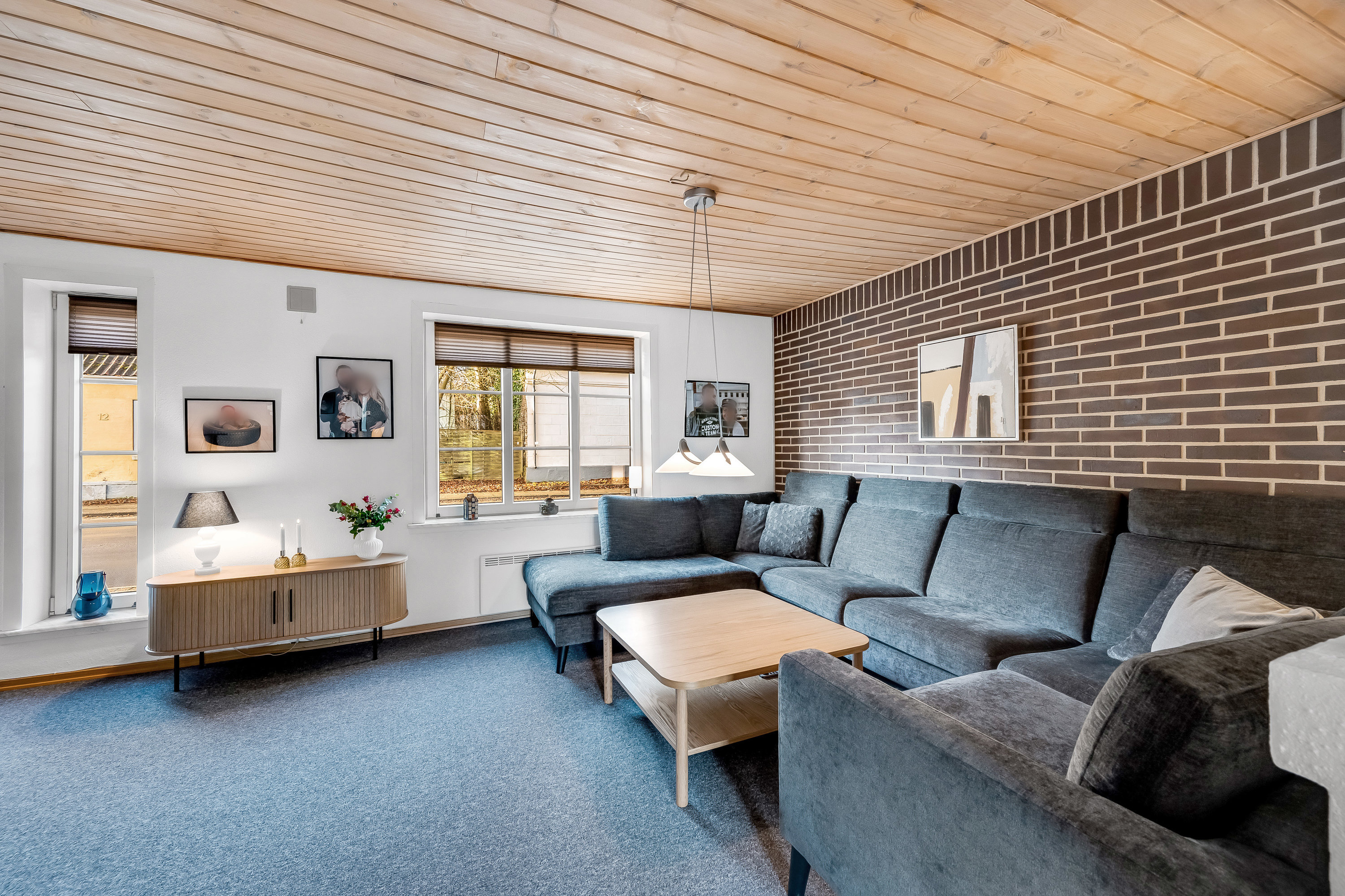 Fremhævet stue billede i fuldskærmstilstand. Billede af Langgade 17, Kvong, 6800 Varde