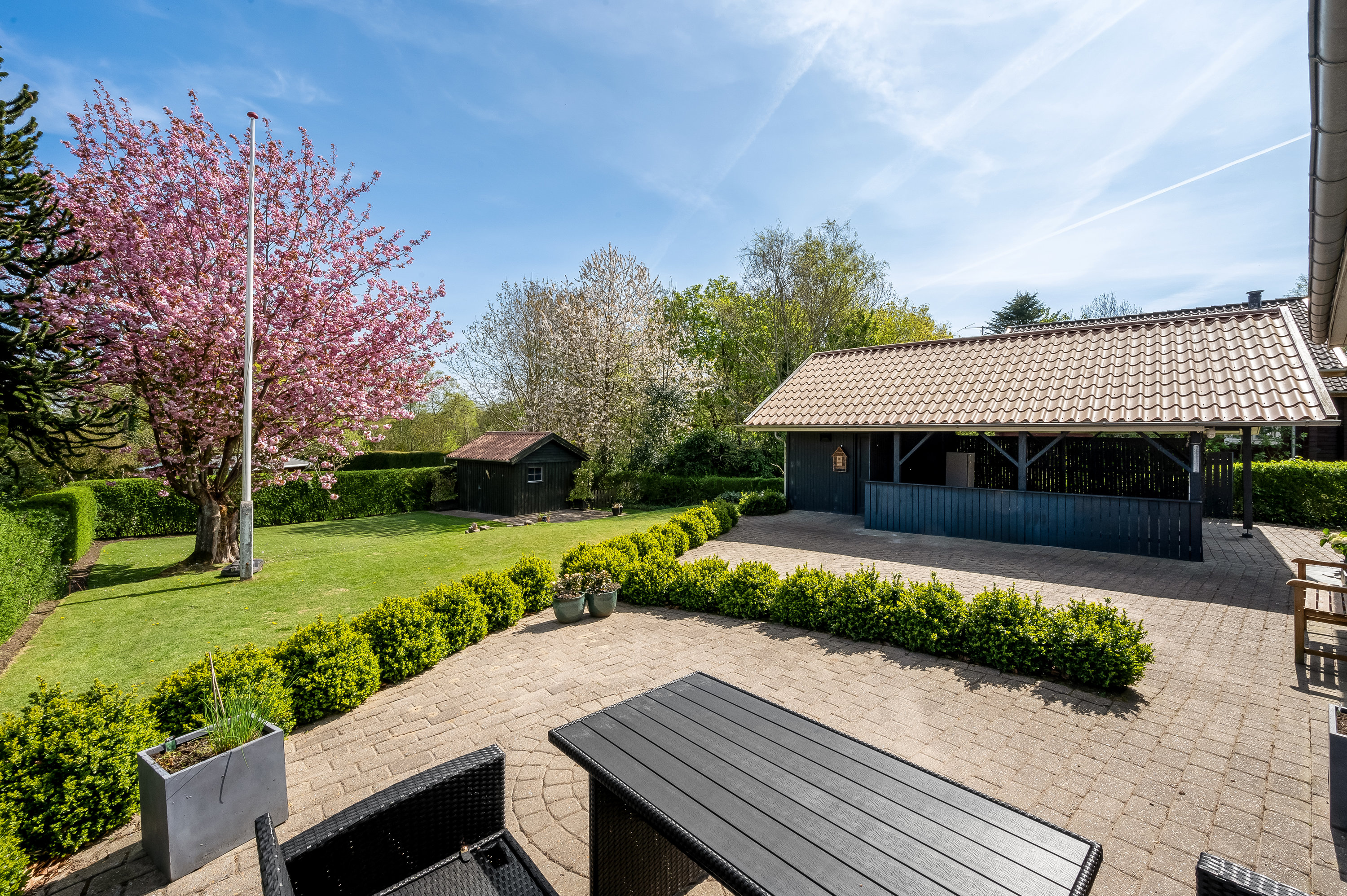 Fremhævet have/terrasse billede i fuldskærmstilstand. Billede af Langgade 17, Kvong, 6800 Varde