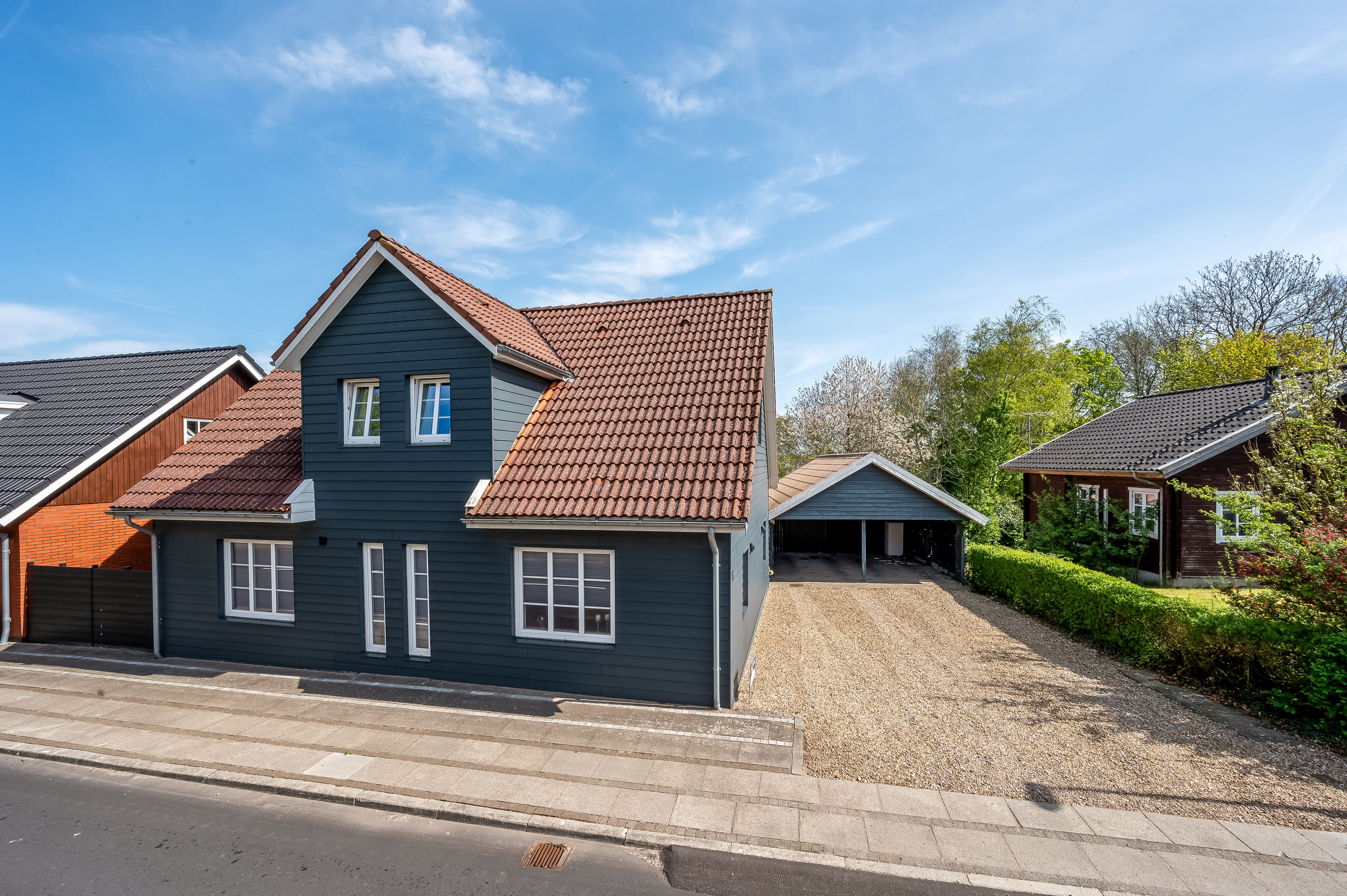 Fremhævet ejendommen billede i fuldskærmstilstand. Billede af Langgade 17, Kvong, 6800 Varde