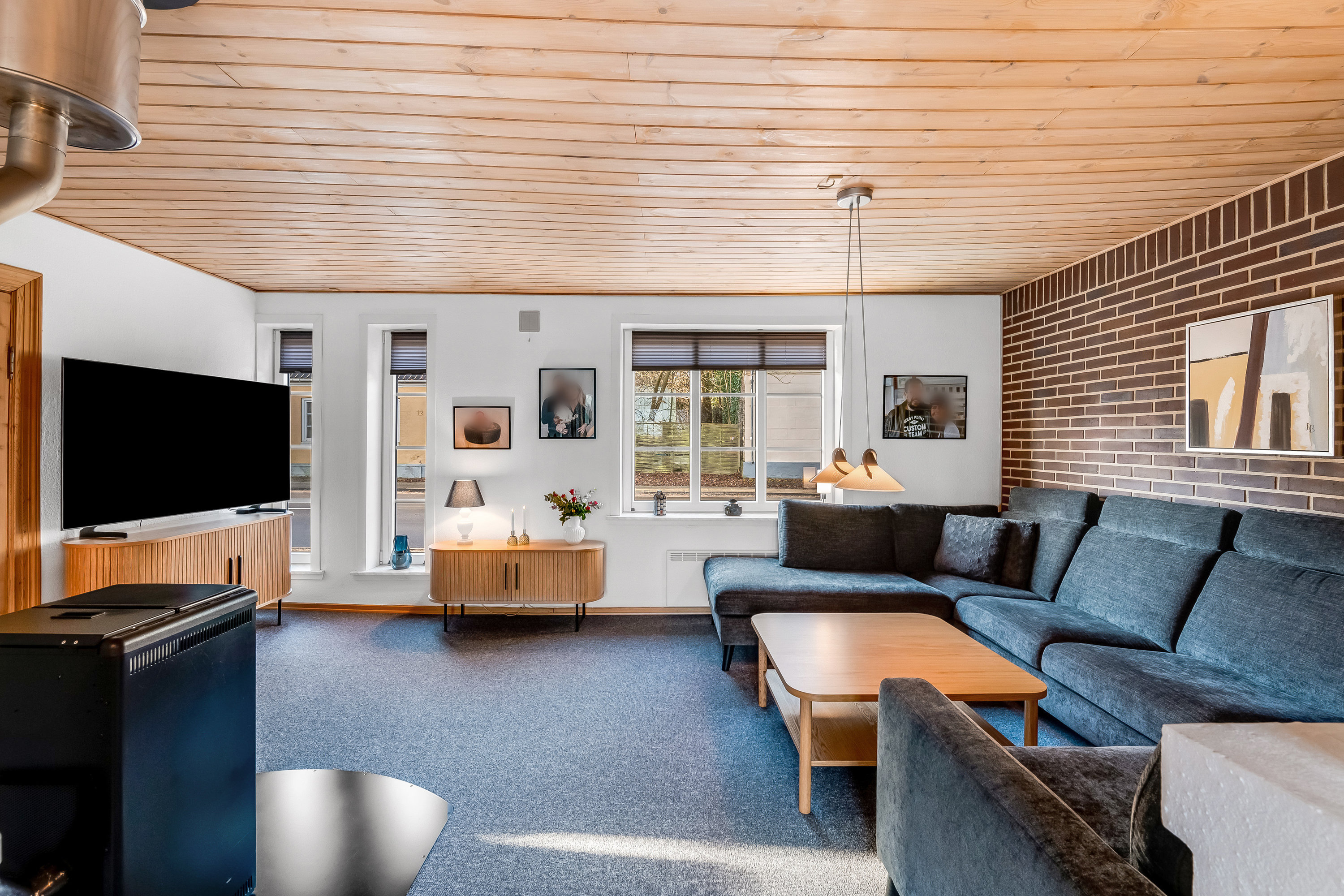 Fremhævet stue billede i fuldskærmstilstand. Billede af Langgade 17, Kvong, 6800 Varde