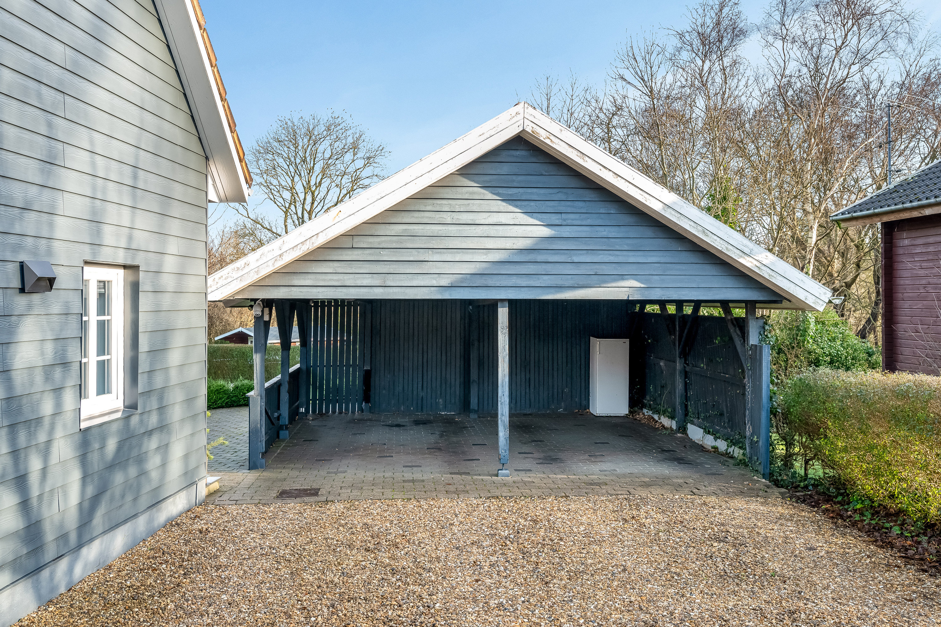 Fremhævet garage billede i fuldskærmstilstand. Billede af Langgade 17, Kvong, 6800 Varde