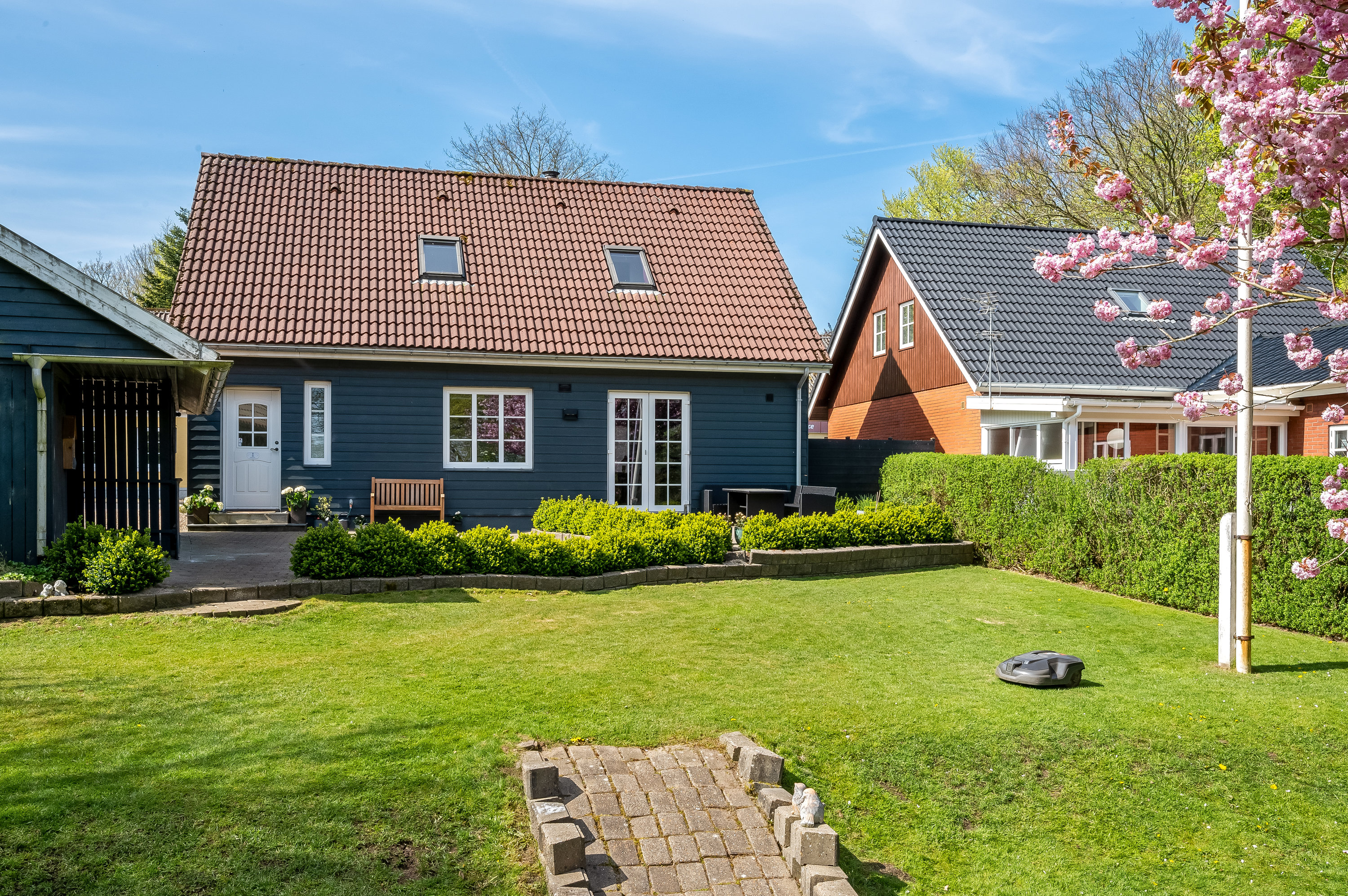 Fremhævet have billede i fuldskærmstilstand. Billede af Langgade 17, Kvong, 6800 Varde