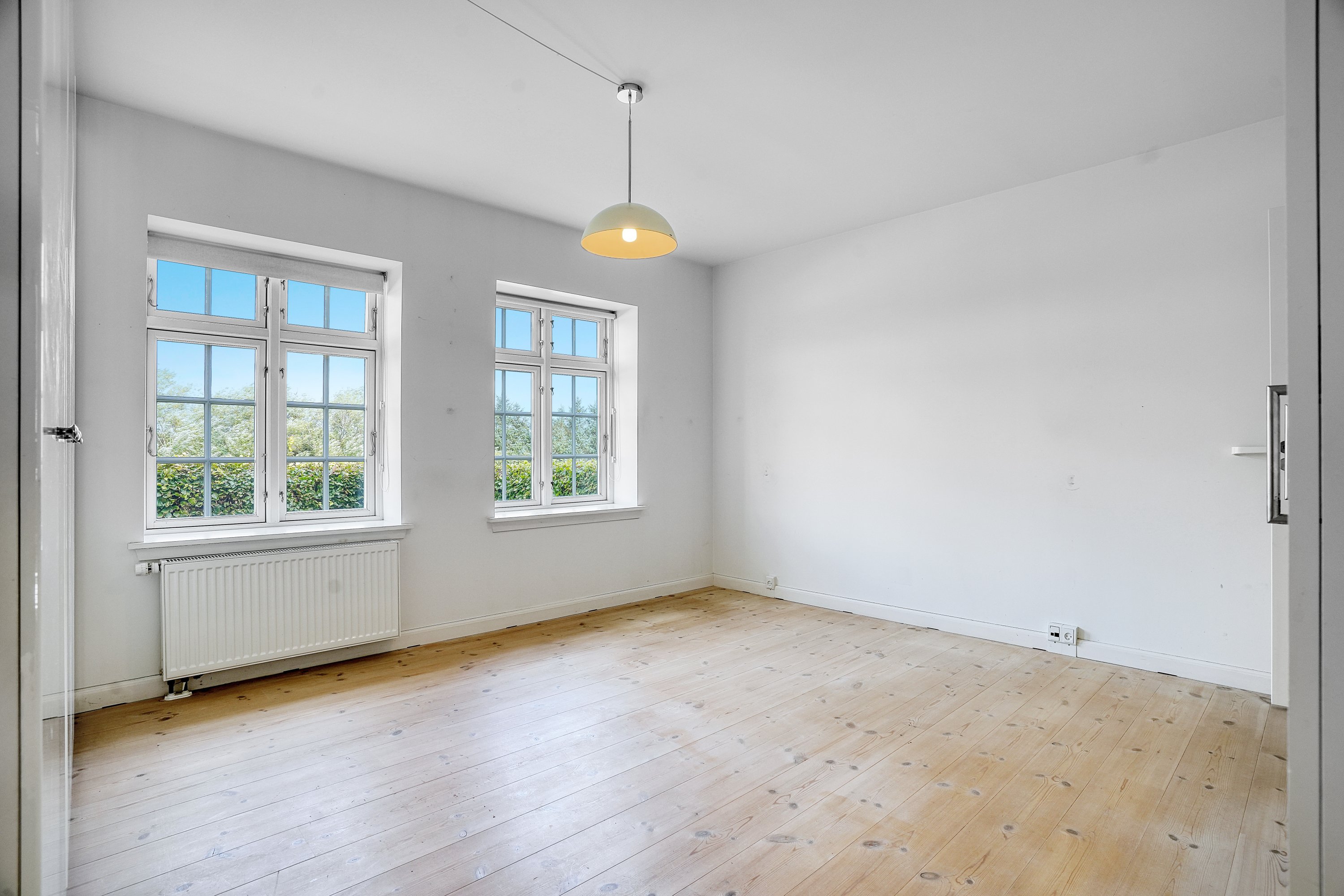 Fremhævet værelse billede i fuldskærmstilstand. Billede af Lejrvej 73, Kirke Værløse, 3500 Værløse