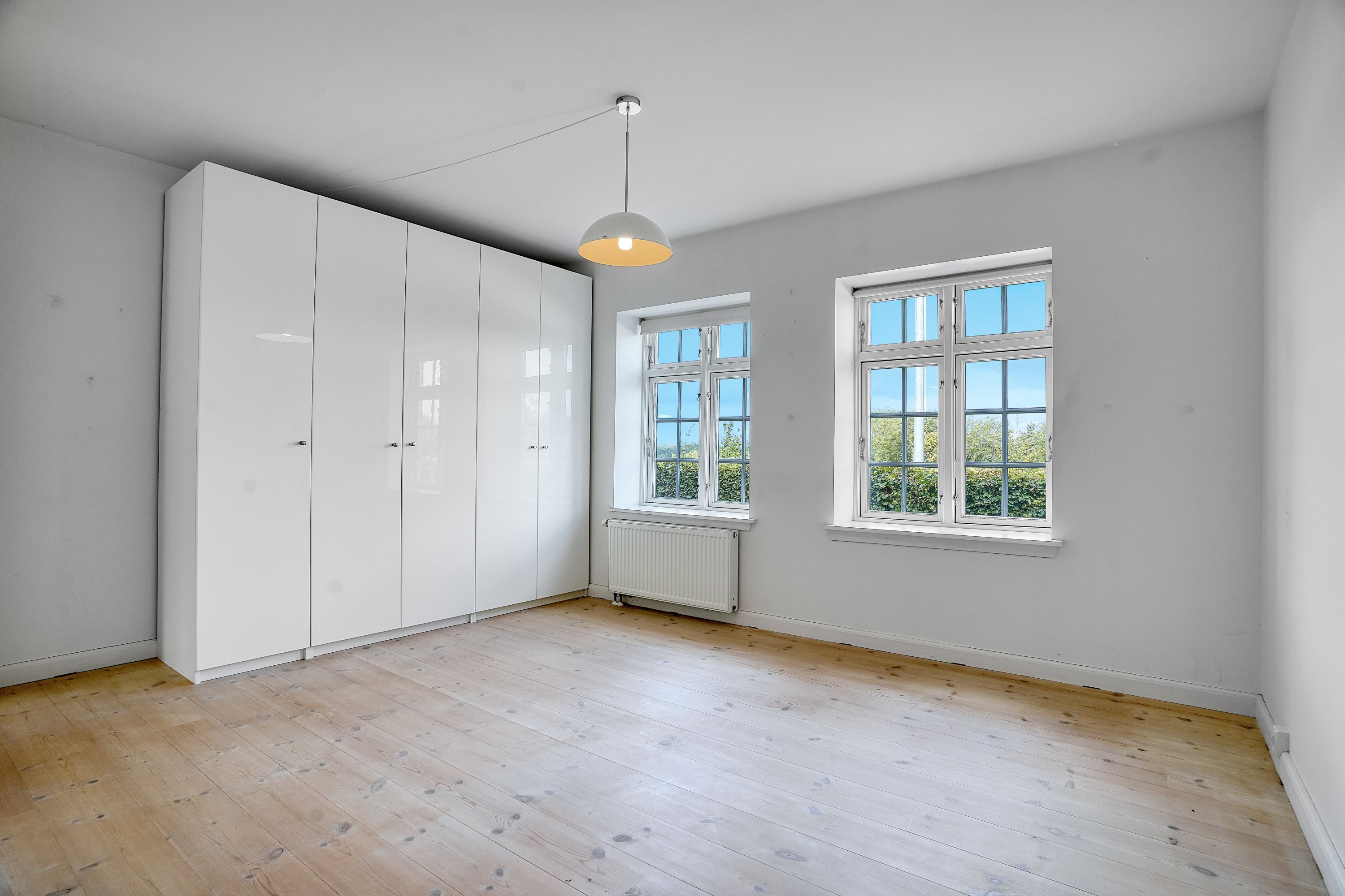 Fremhævet værelse billede i fuldskærmstilstand. Billede af Lejrvej 73, Kirke Værløse, 3500 Værløse