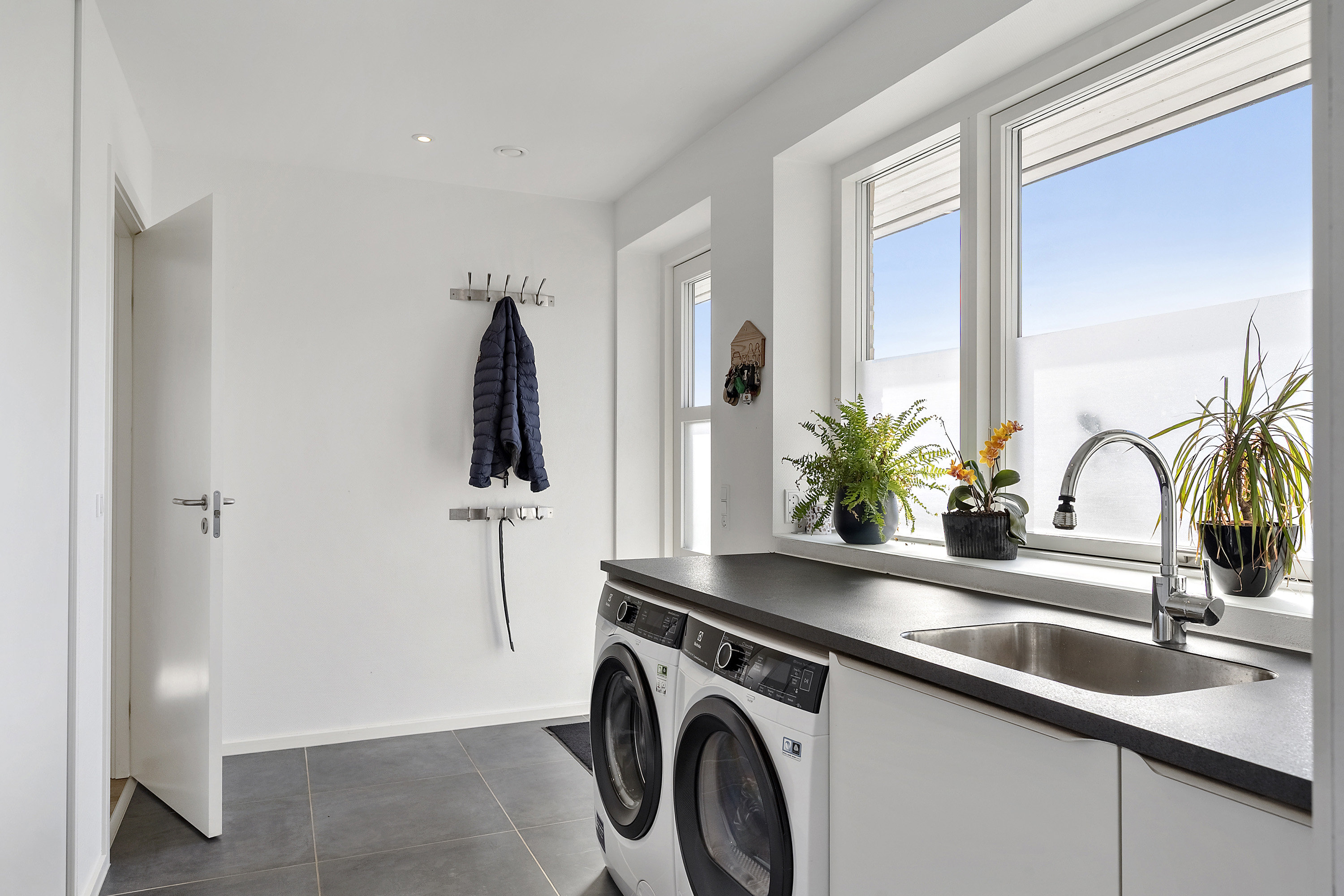 Fremhævet  billede i fuldskærmstilstand. Billede af Thyras Vænge 88, Lindved, 7100 Vejle